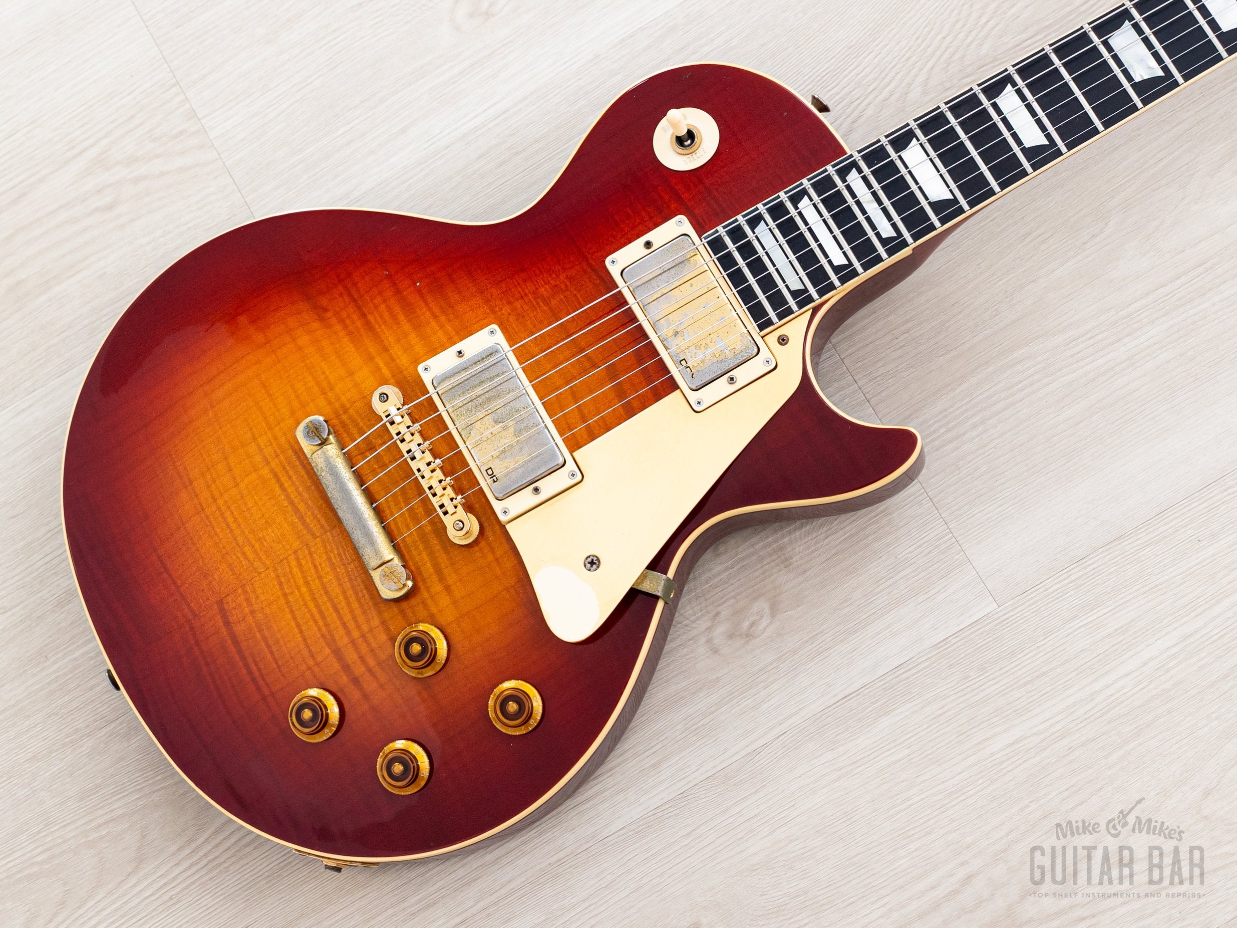 1985 Greco Mint Collection EG59-240 Burst Standard Carved Top w/ Dry H