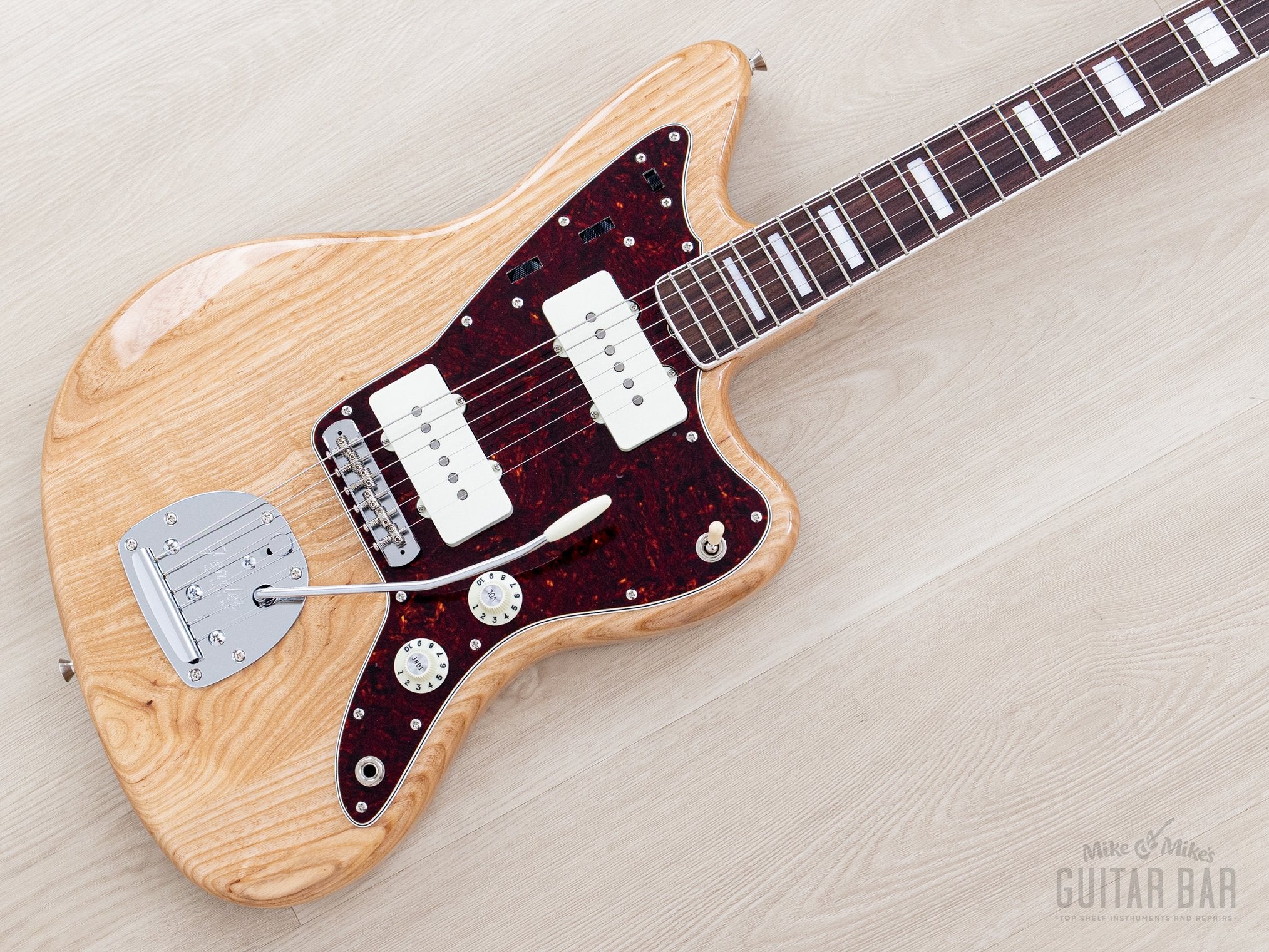 ギター Fender Traditional Late '60s Jazzmaster Fender MIJ Traditional II Late '60s Jazzmaster | Reverb