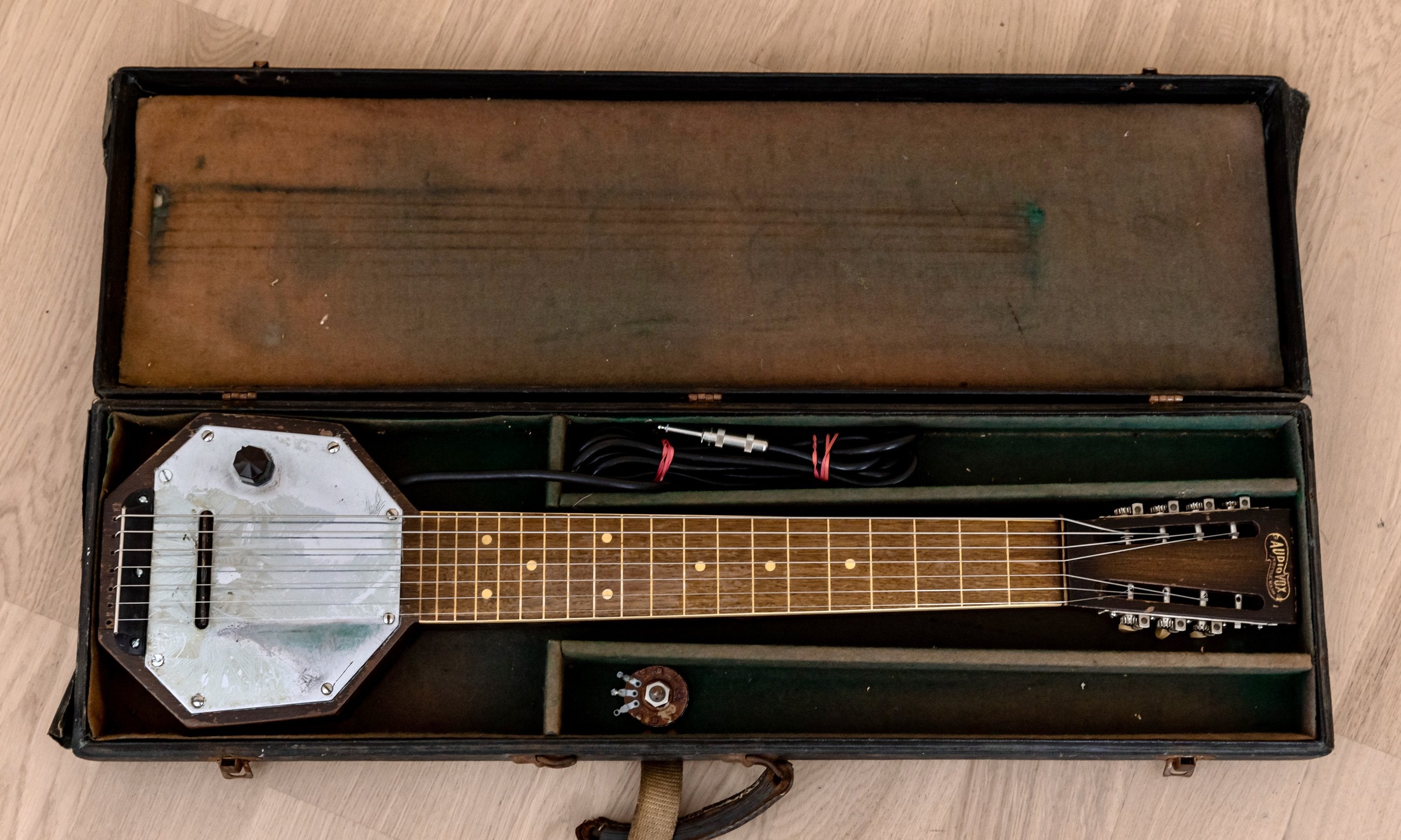 1930s AudioVox 7-String 
