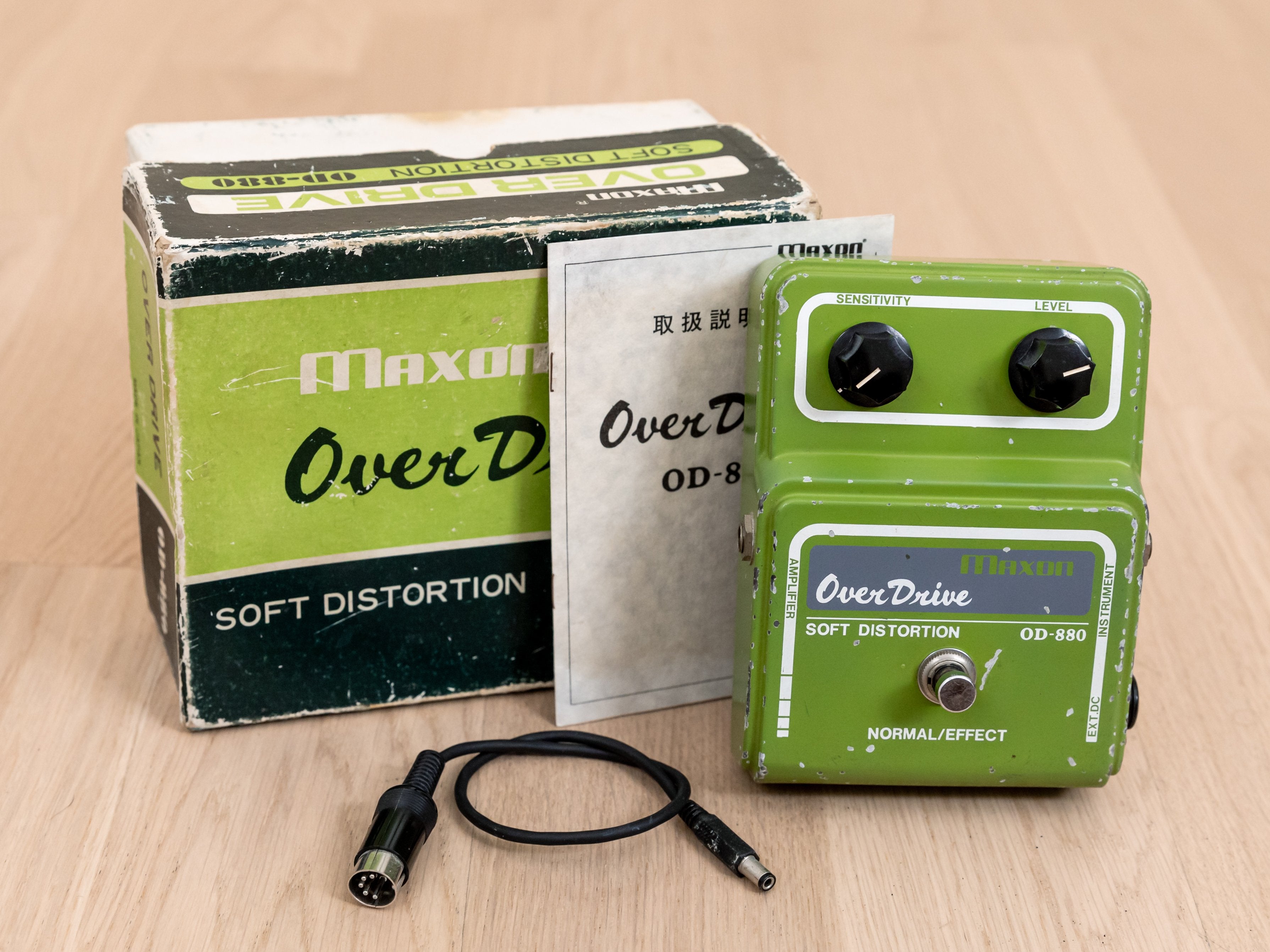 1977 Maxon OD-880 Soft Distortion Overdrive Vintage Guitar Effects Pedal w/ Box
