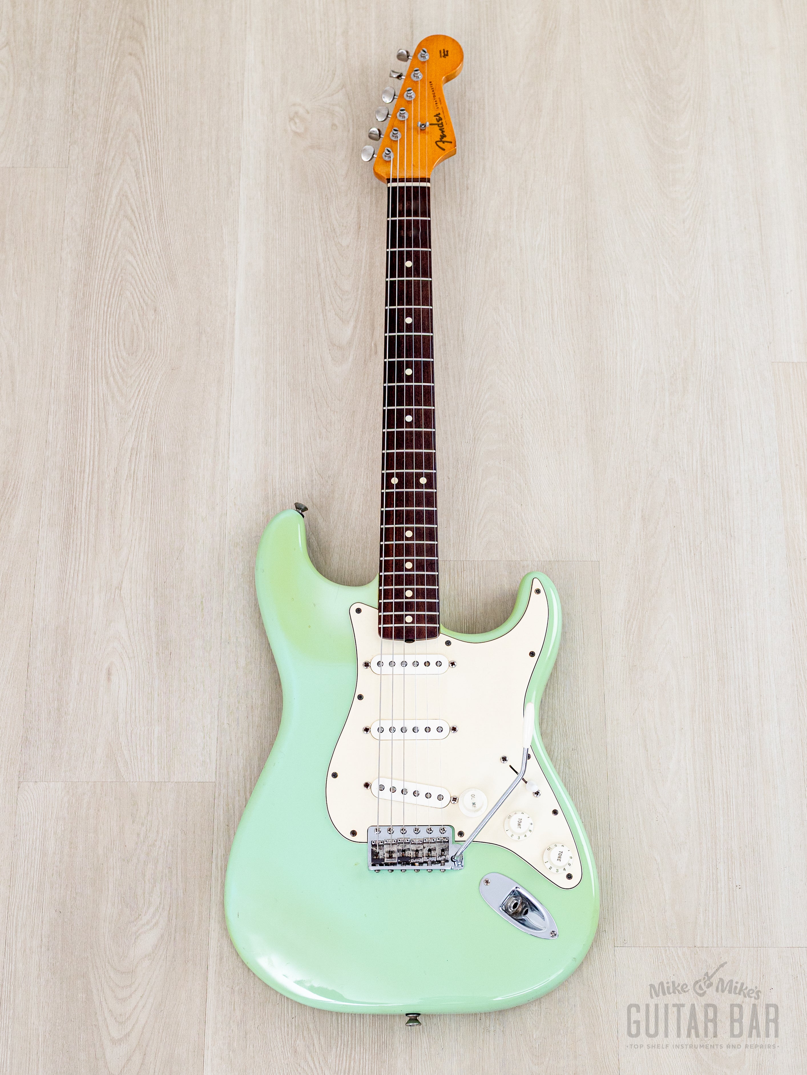 2001 Fender American Vintage '62 Stratocaster Surf Green w/ Tweed Case