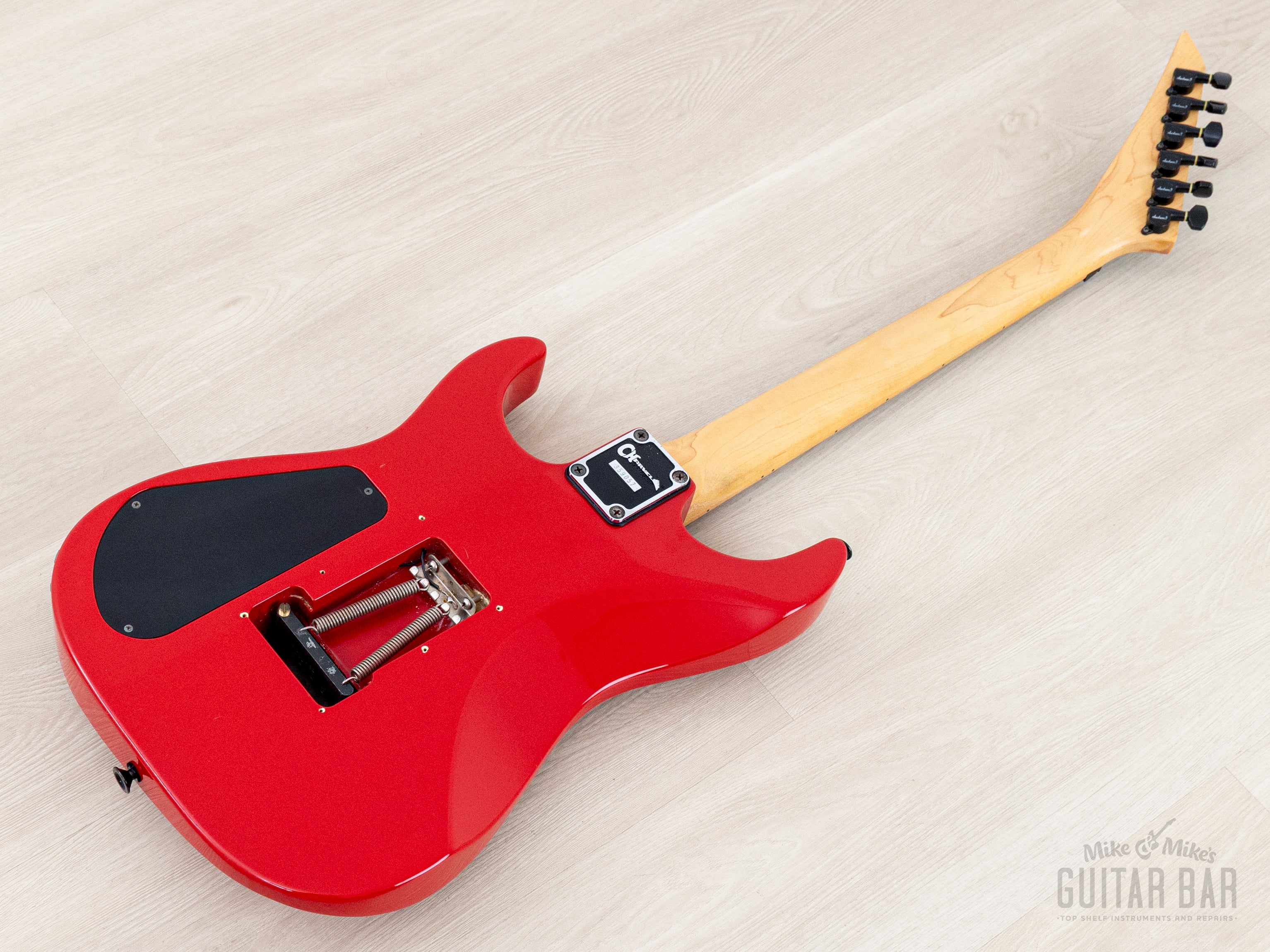 CHARVEL BY JACKSON エレキギター　SSH メタリックレッド CHARVEL BY JACKSON エレキギター SSH メタリックレッド