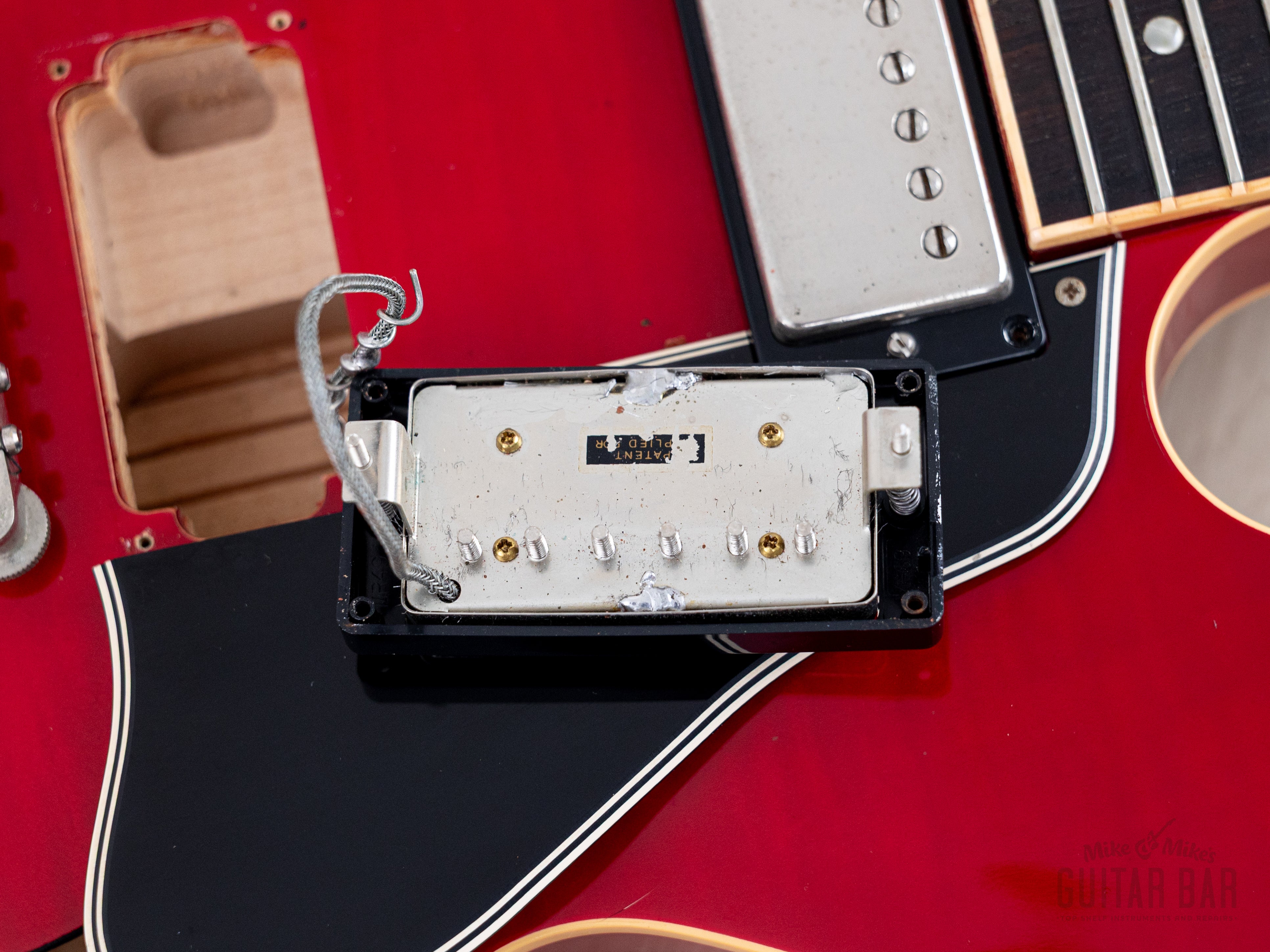 2001 Gibson ES-335 Dot Figured Cherry Semi-Hollow Guitar w/ 57 Classic