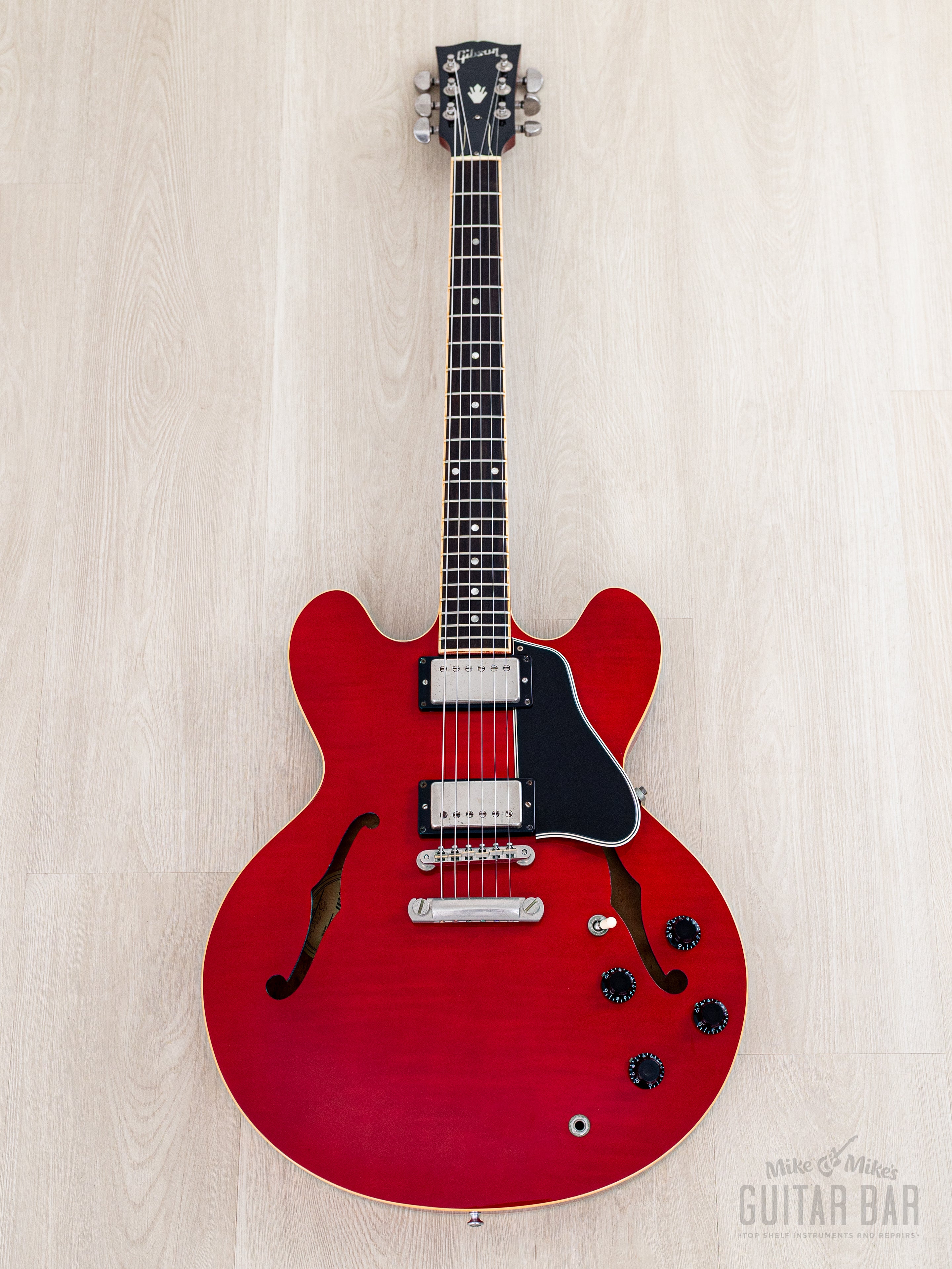 ギター Gibson ES-335 Dot Reissue 2001 2001 Gibson ES-335 Dot Figured Cherry Semi-Hollow Guitar w/ 57 Classic