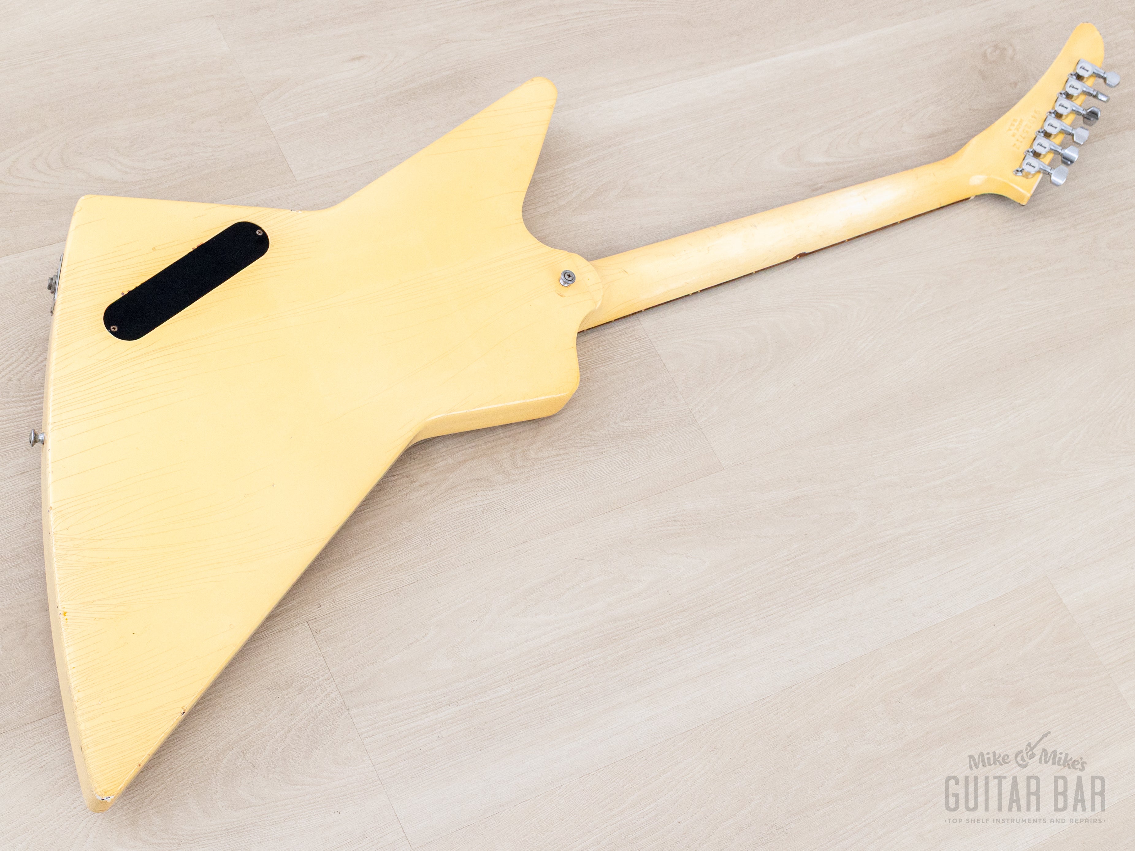 ギブソン　エクスプローラ　94年製 Gibson エクスプローラー1994 Custom Shop Edition Explorer Silver