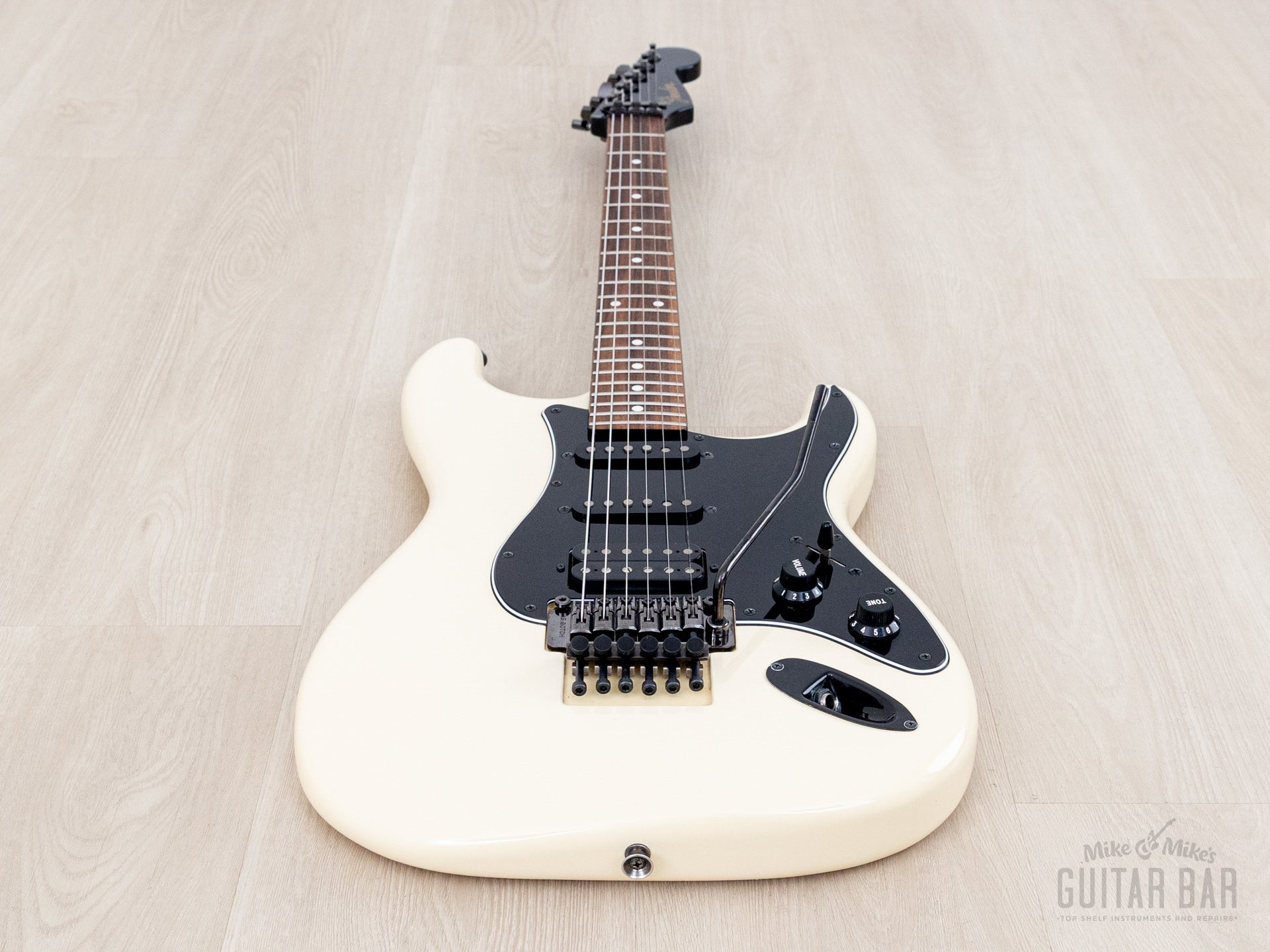 ギター ESP Stratocaster Type Froyd Rose 80s 90s ESP Stratocaster Burgundy Mist 1983 — AXN™ Guitars