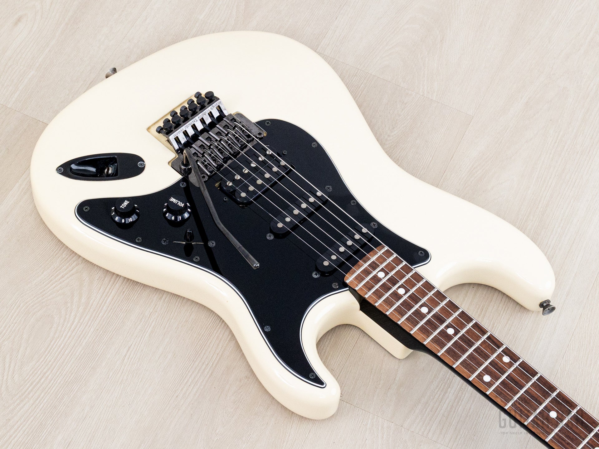 2014 Fender Stratocaster ST62-FR SSH Superstrat Vintage White w/ Floyd