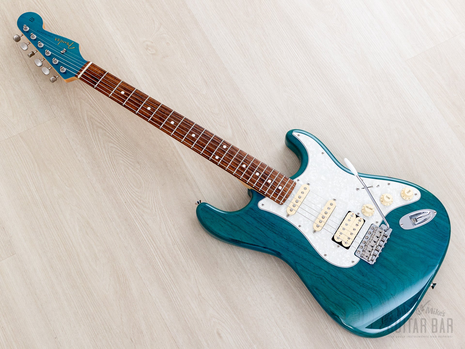 2012 Fender '62 Stratocaster ST62/ASH/MH Transparent Blue + Headstock