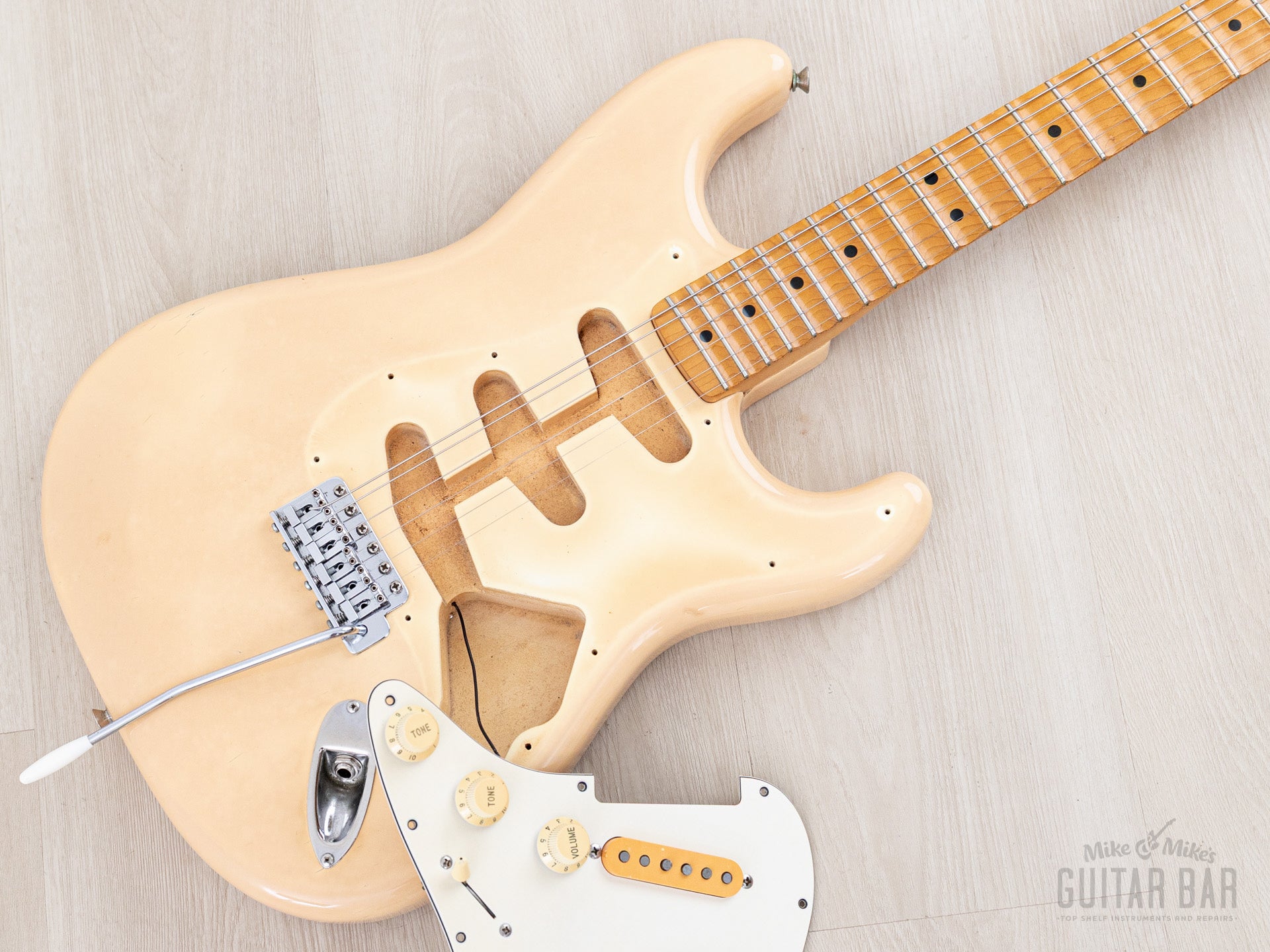 1989 Fender '72 Stratocaster ST72-75SC w/ Scalloped Board, USA Pickups