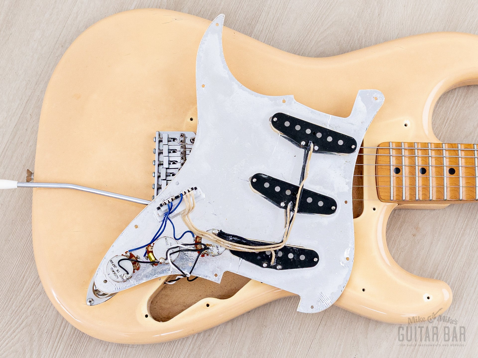 1989 Fender '72 Stratocaster ST72-75SC w/ Scalloped Board, USA Pickups