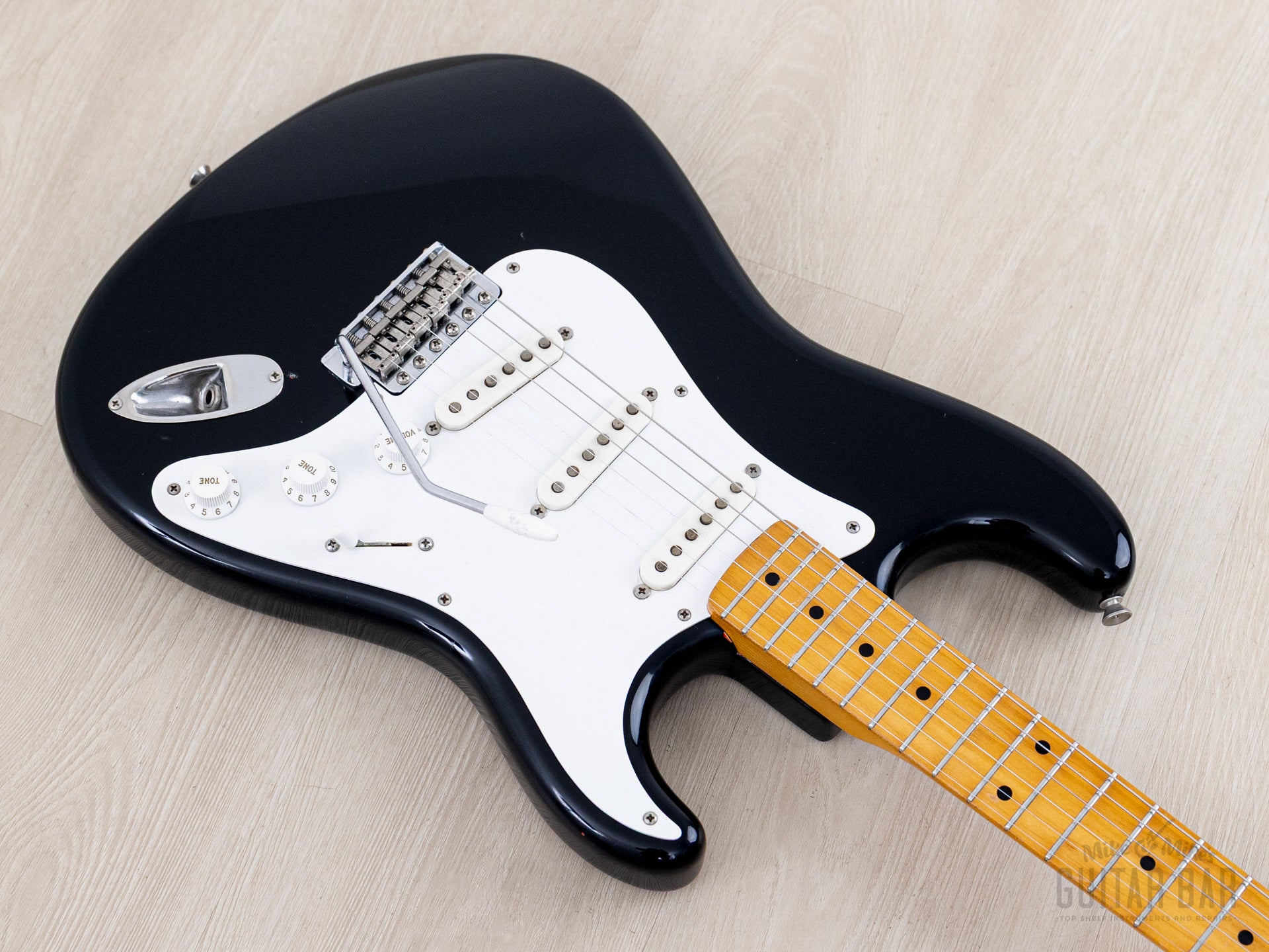 1982 Fender '57 Stratocaster JV ST57-85 Black Over Fiesta Red w/ USA F