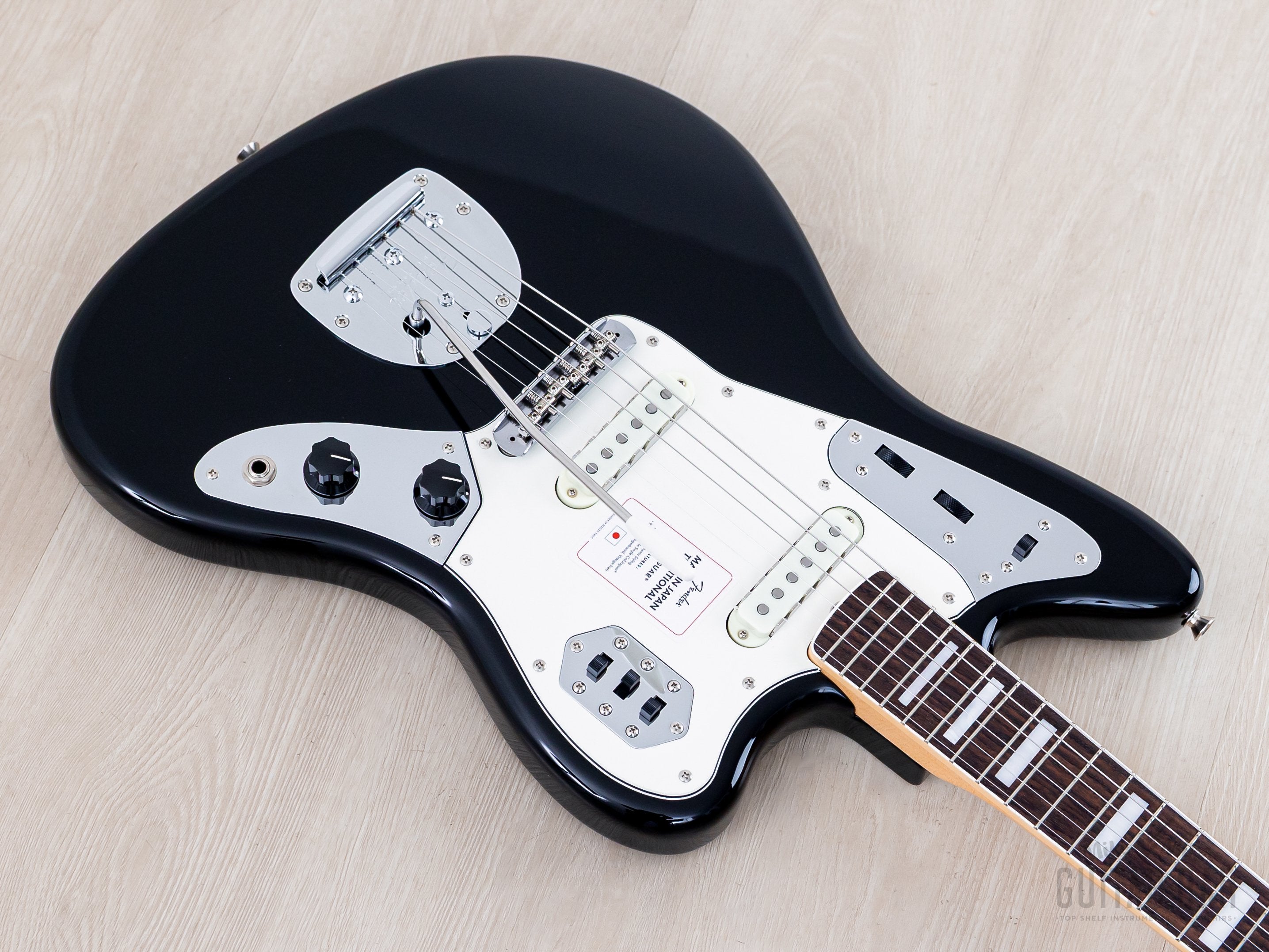 2026 Fender Traditional II Late '60s Jaguar Black + Headstock, Blocks