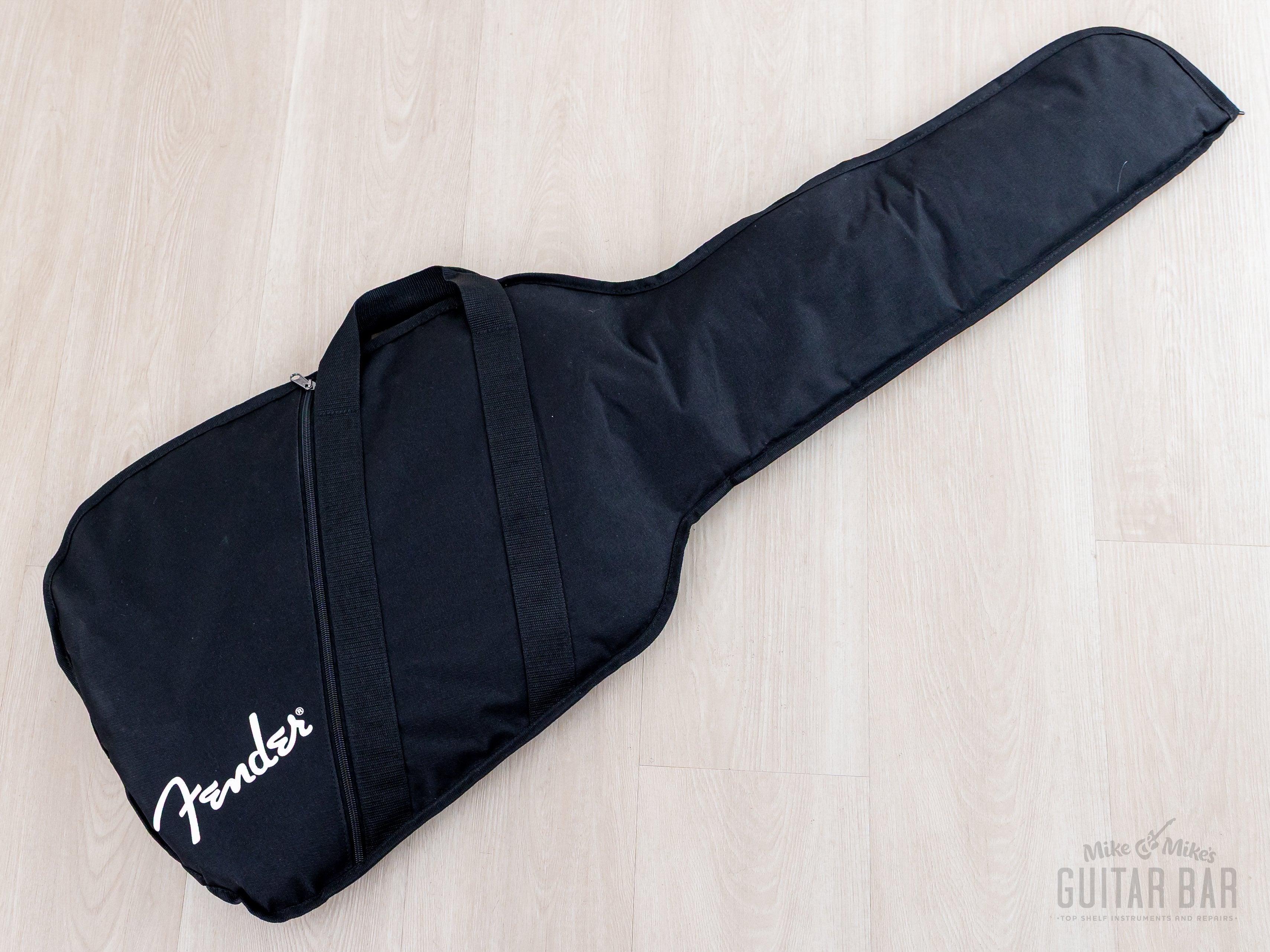 2026 Fender Traditional II Late '60s Jaguar Black + Headstock, Blocks