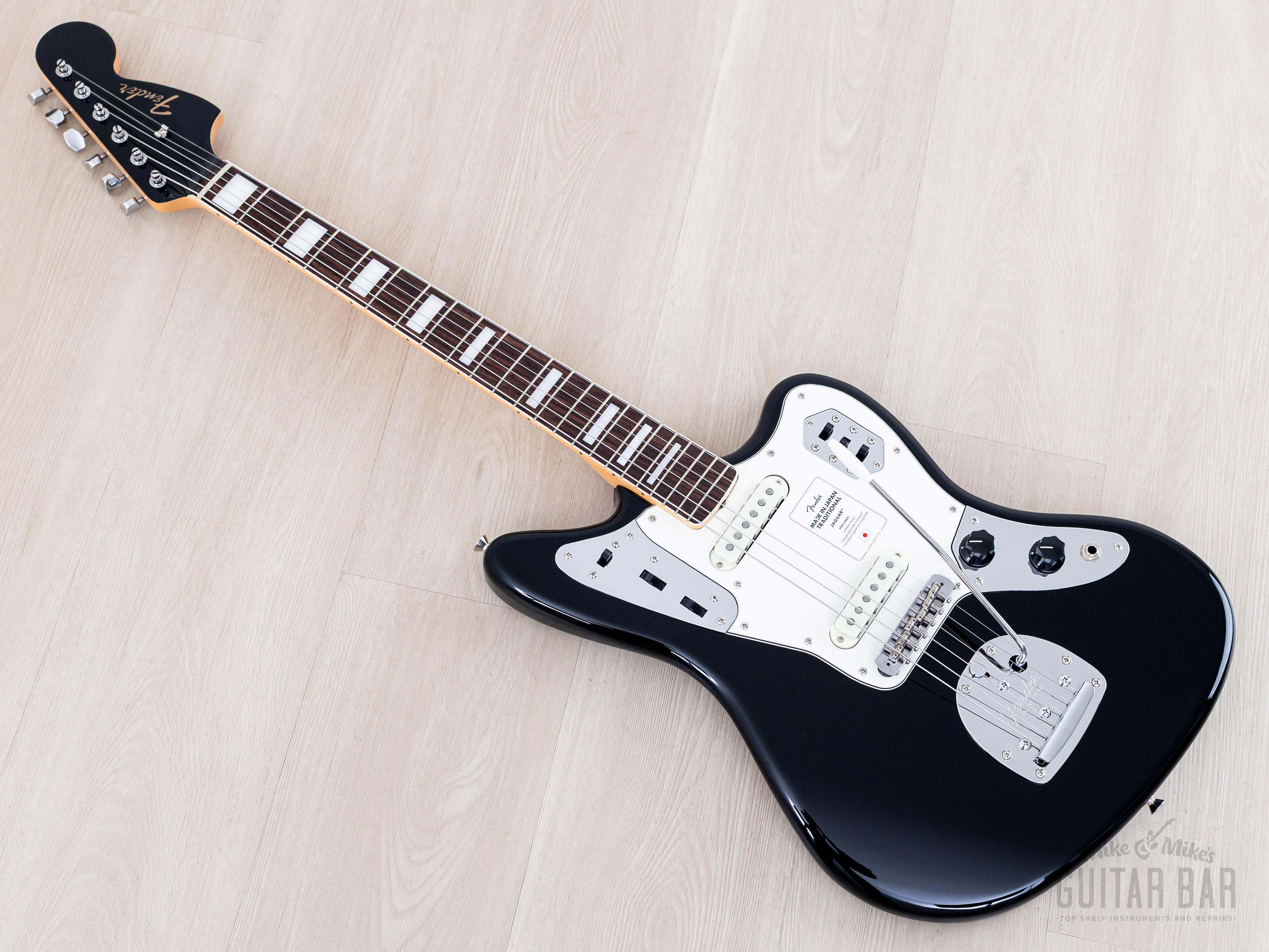 Fender Jaguar Made in Japan ハムバッカー 2026 Fender Traditional II Late '60s Jaguar Black + Headstock, Blocks