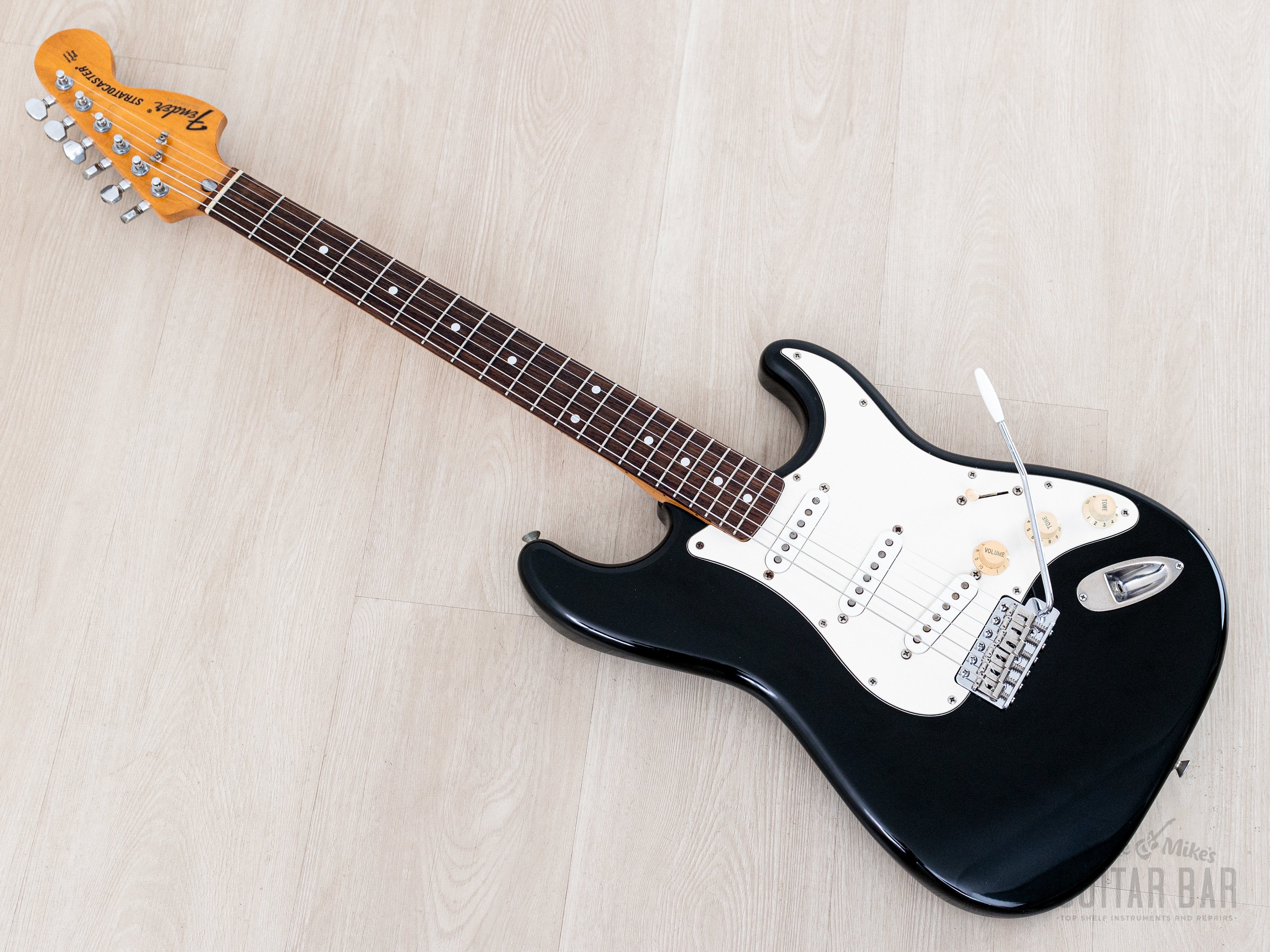 1986 Fender '72 Stratocaster ST72-115 Black w/ Ash Body & American Vin