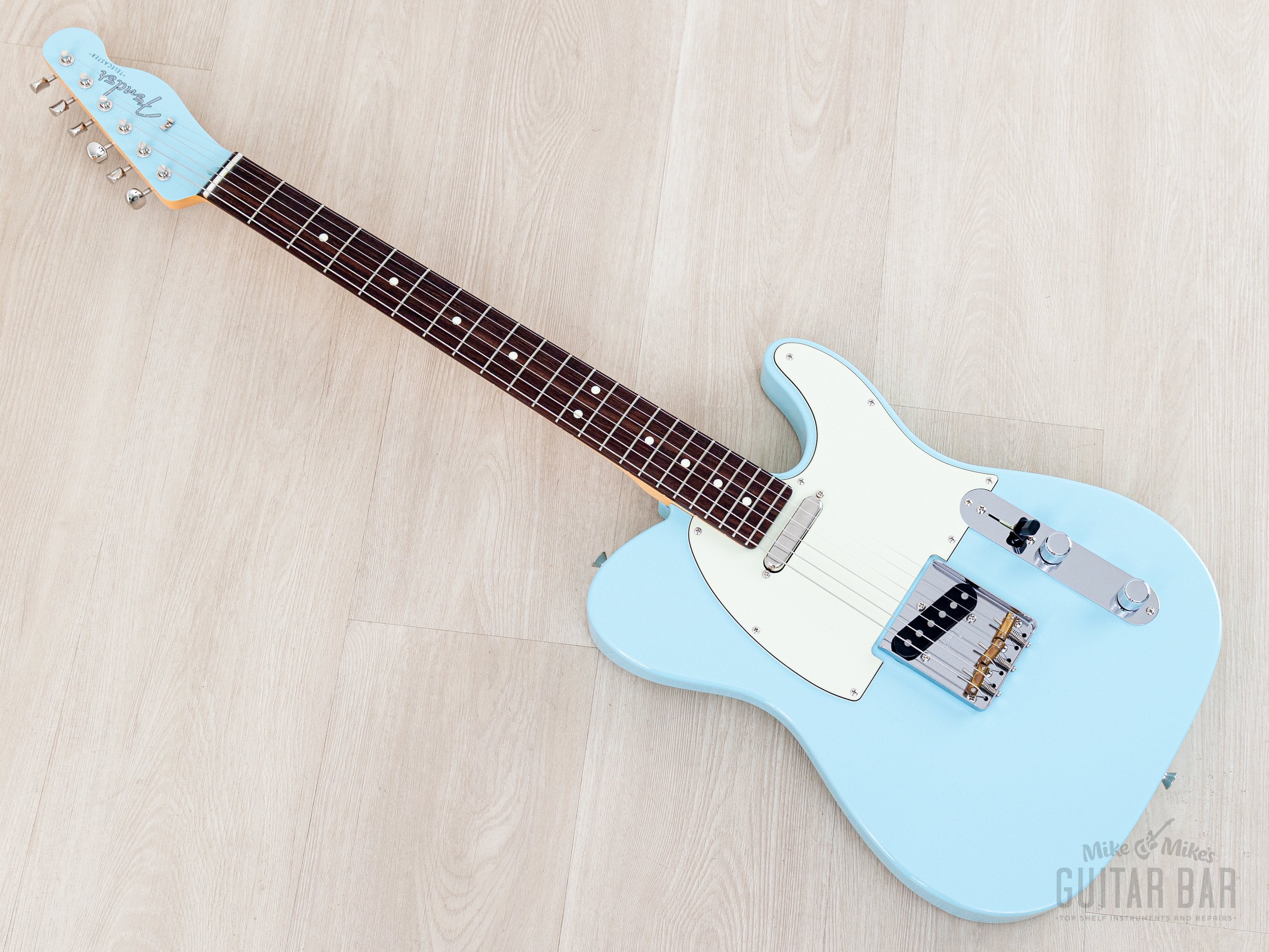 2024 Fender Hybrid II Telecaster FSR Daphne Blue + Headstock w/ Hangta