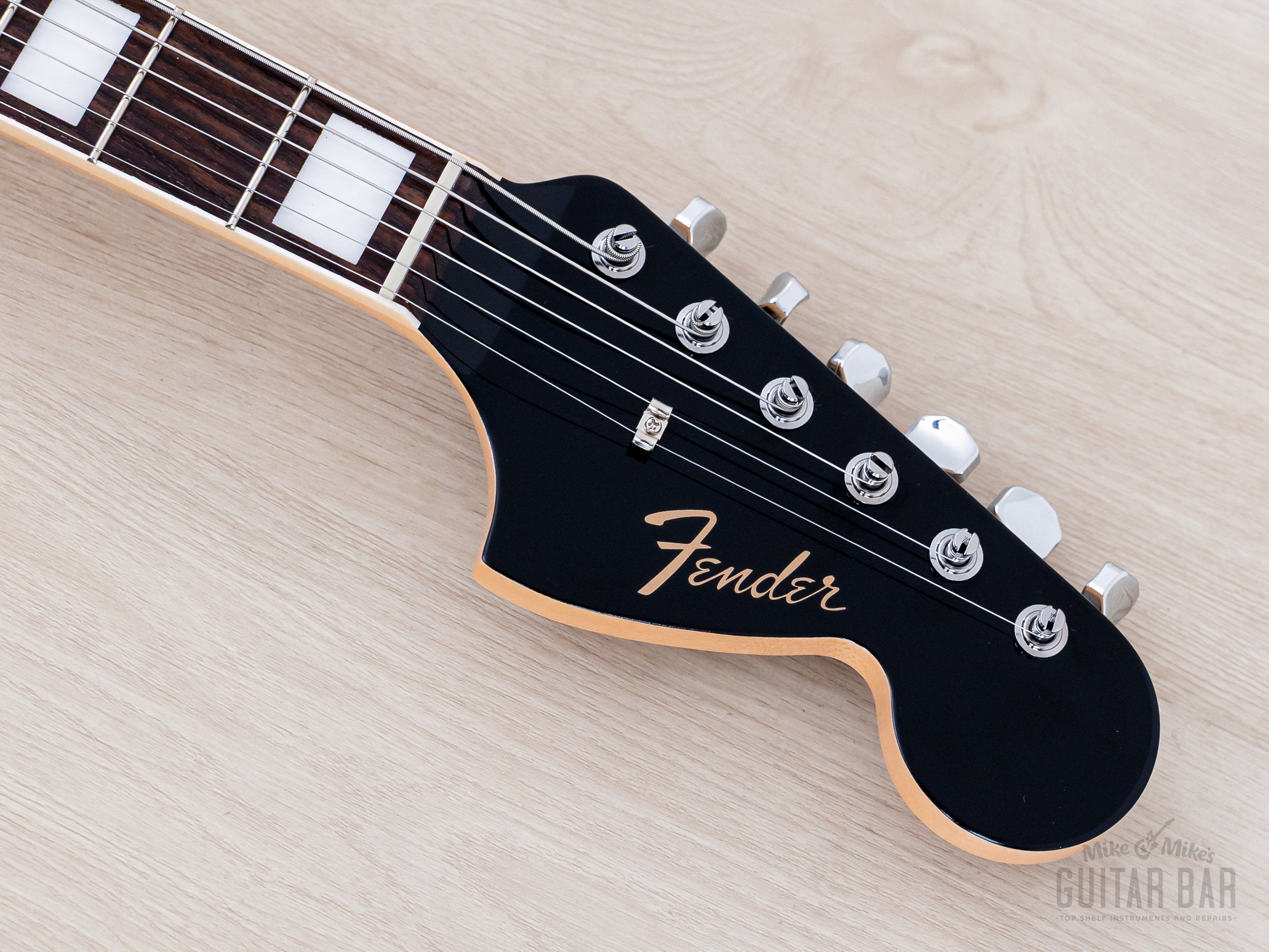 2026 Fender Traditional II Late '60s Jaguar Black + Headstock, Blocks