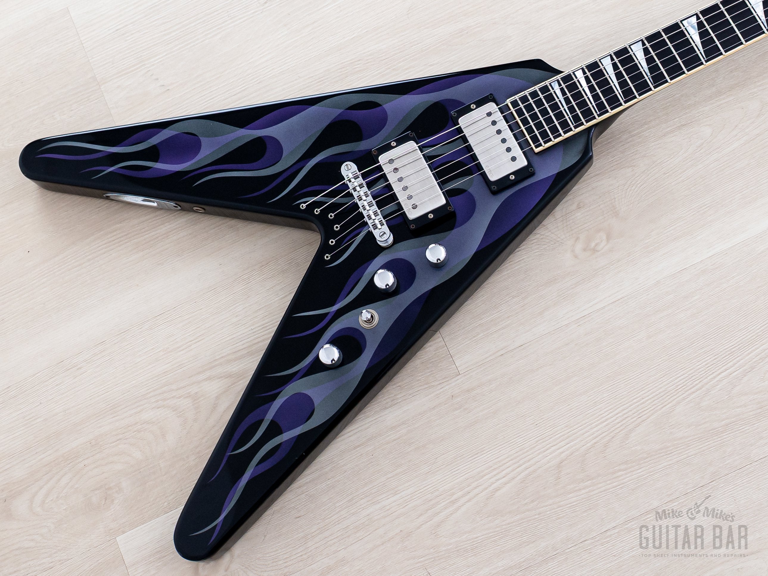 2002 Jackson USA Dave Mustaine Y2KV Black Ghost Flames w/ Hangtags & C