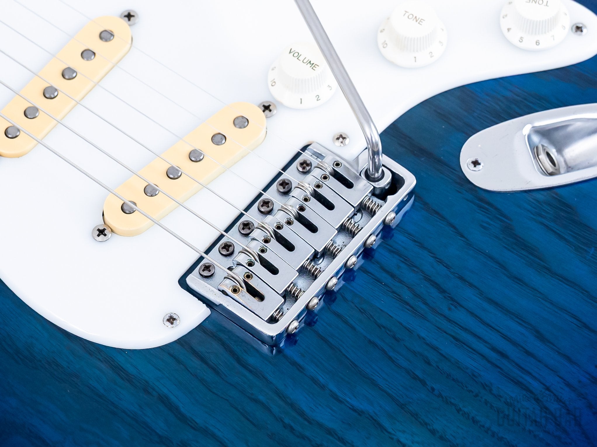 1992 Levinson Blade Texas Blue S-Style Guitar SSS Clear Blue, Japan