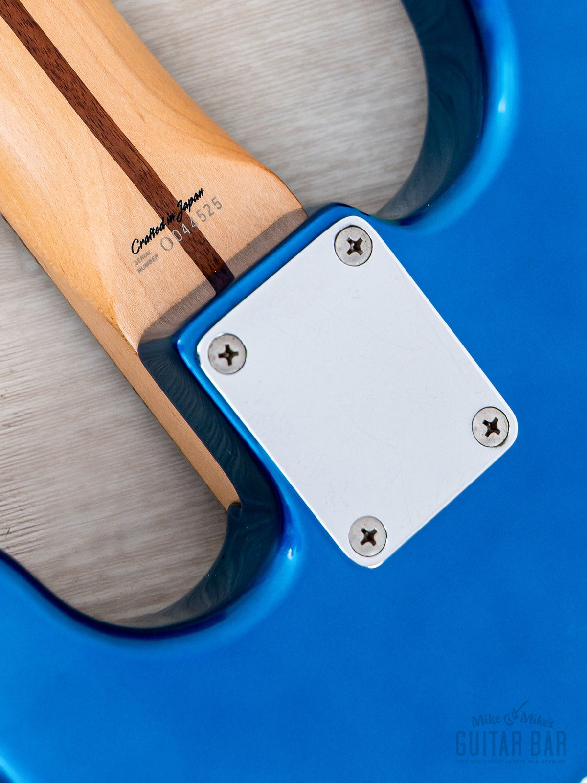 1999 Fender ST-Champ10 mini Strat Lake Placid Blue, neckplate