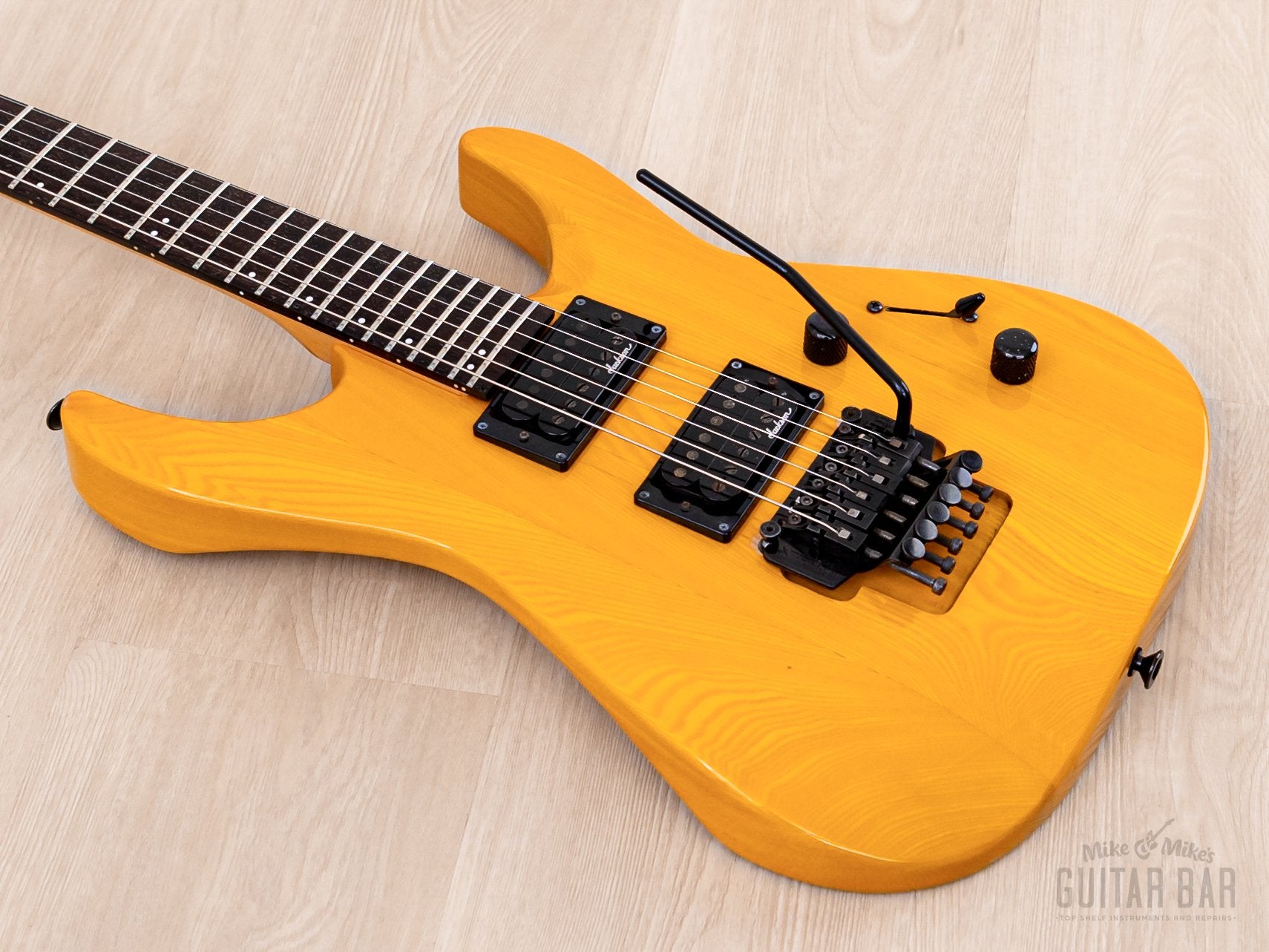 1991 Charvel Jackson Super Dinky SDK-085-HH See-Through Amber, Japan