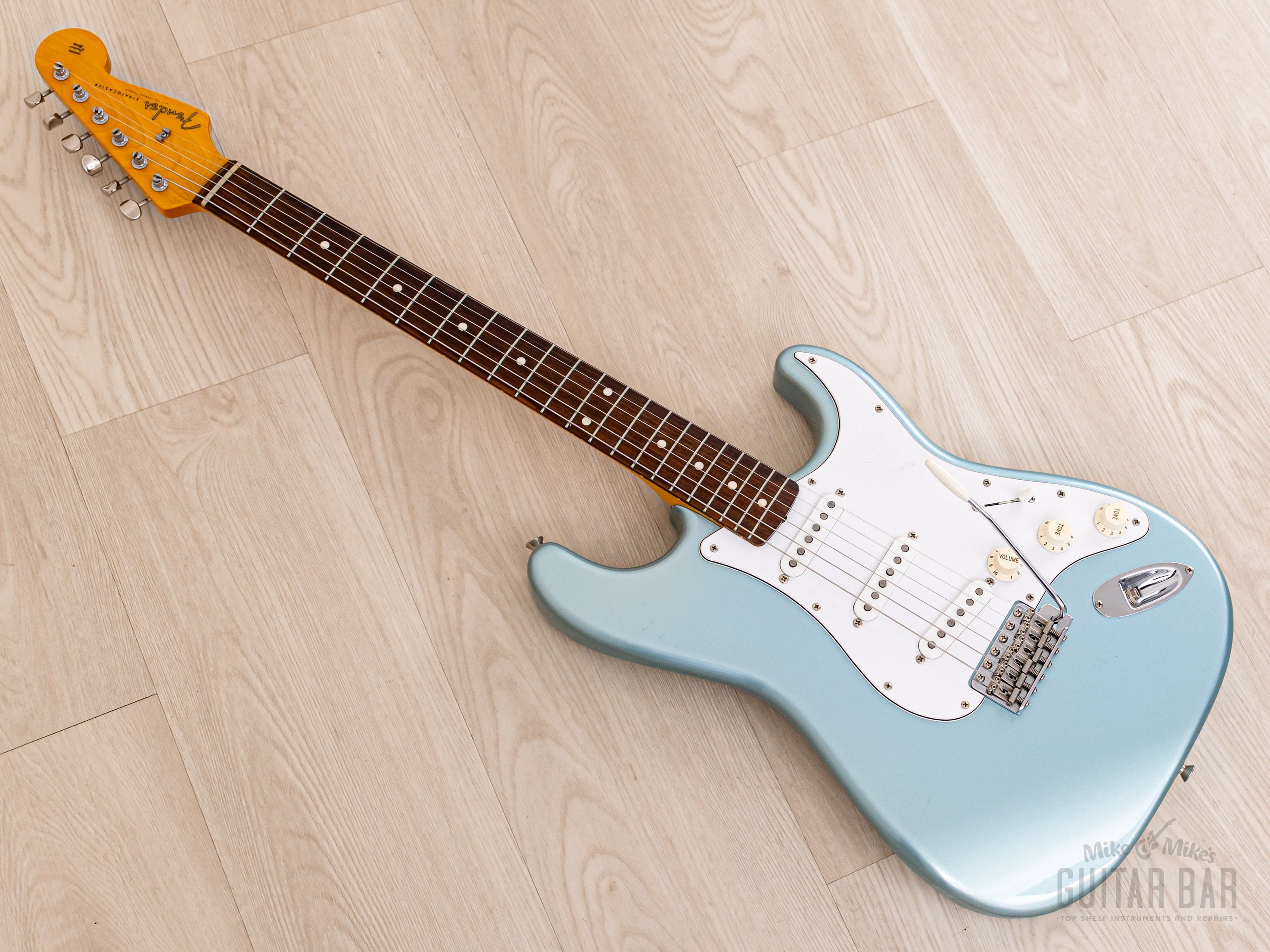 2007 Fender Stratocaster '62 Vintage Reissue ST62-US Ice Blue Metallic