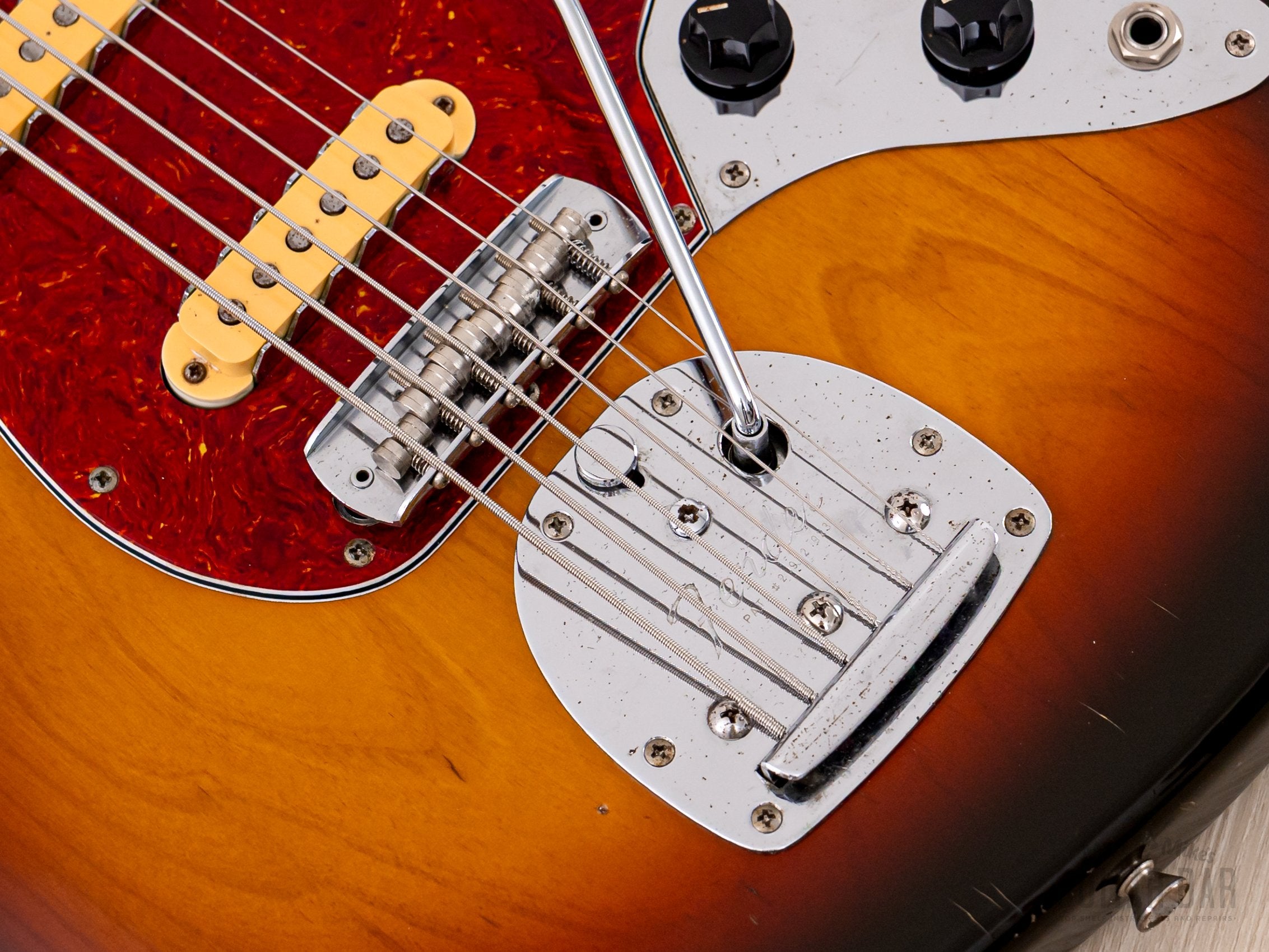 1992 Fender Custom Edition Bass VI Sunburst, 100% Original, Japan MIJ Fujigen