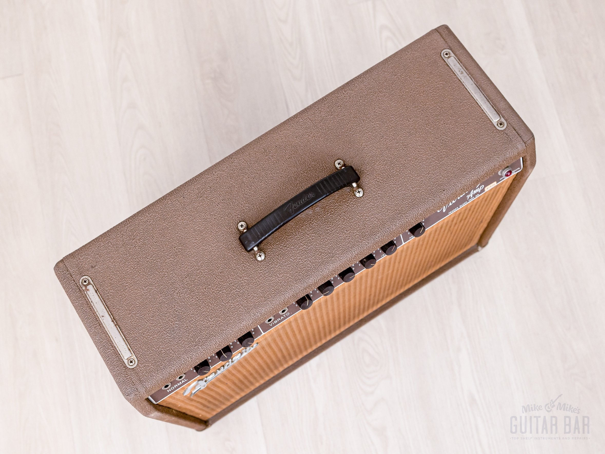 1961 Fender Vibrasonic Brown Panel Vintage Tube Amp 6G13-A 1x15 JBL D1