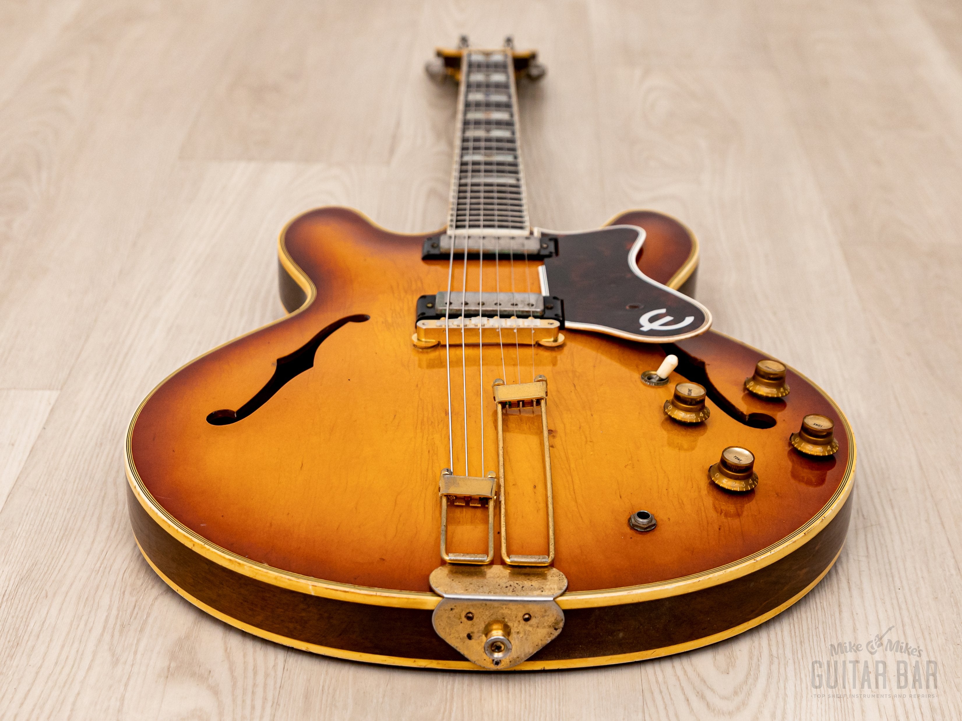 1966 Epiphone Sheraton E212T Vintage Semi-Hollow Guitar Royal Tan w/ Pat # Mini Humbuckers, Case