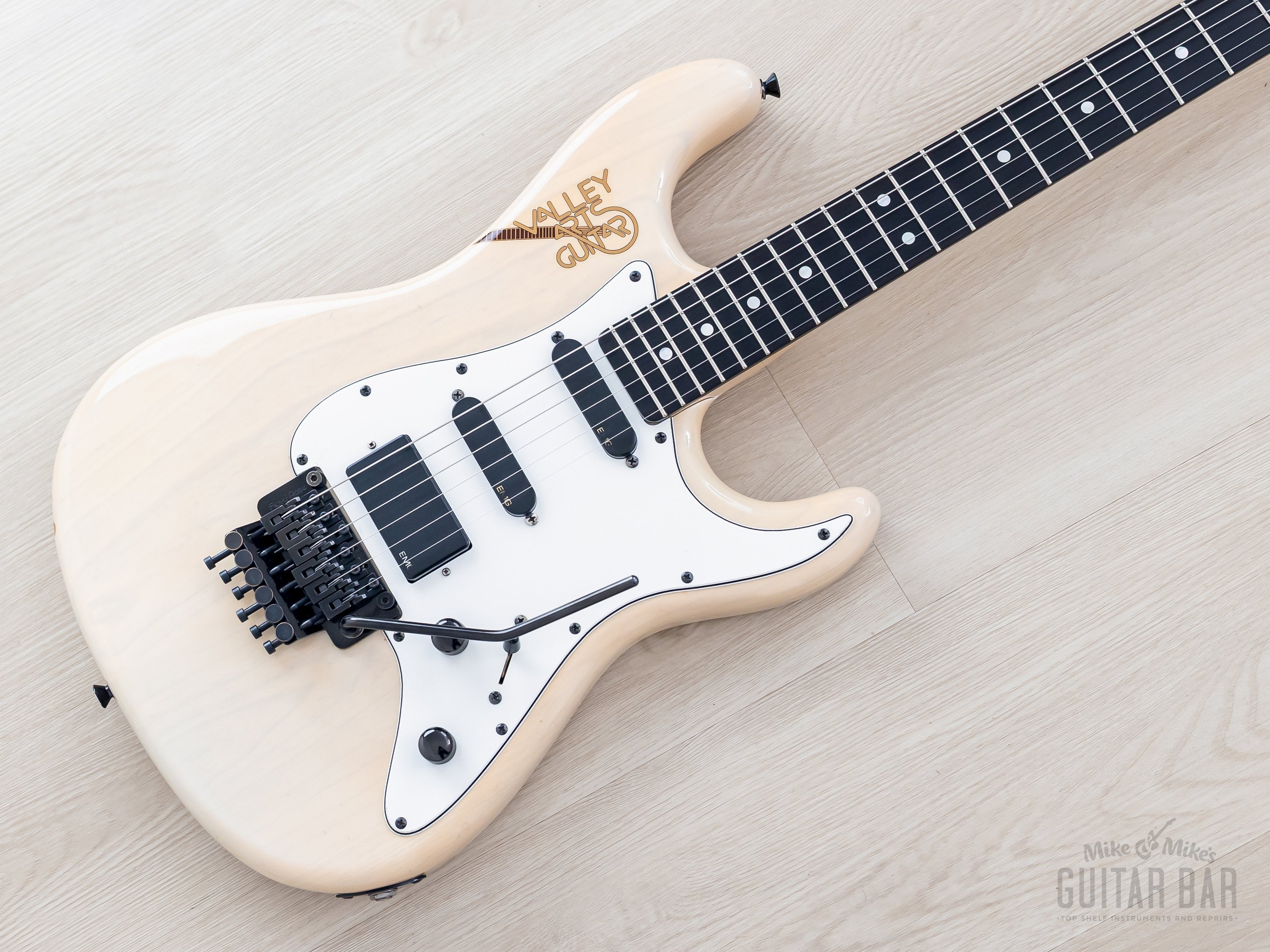 メ*ン様 Valleyarts M series SSH ストラトキャスター 1989 Valley Arts M Series Standard 2 Vintage SSH Superstrat Blonde w/