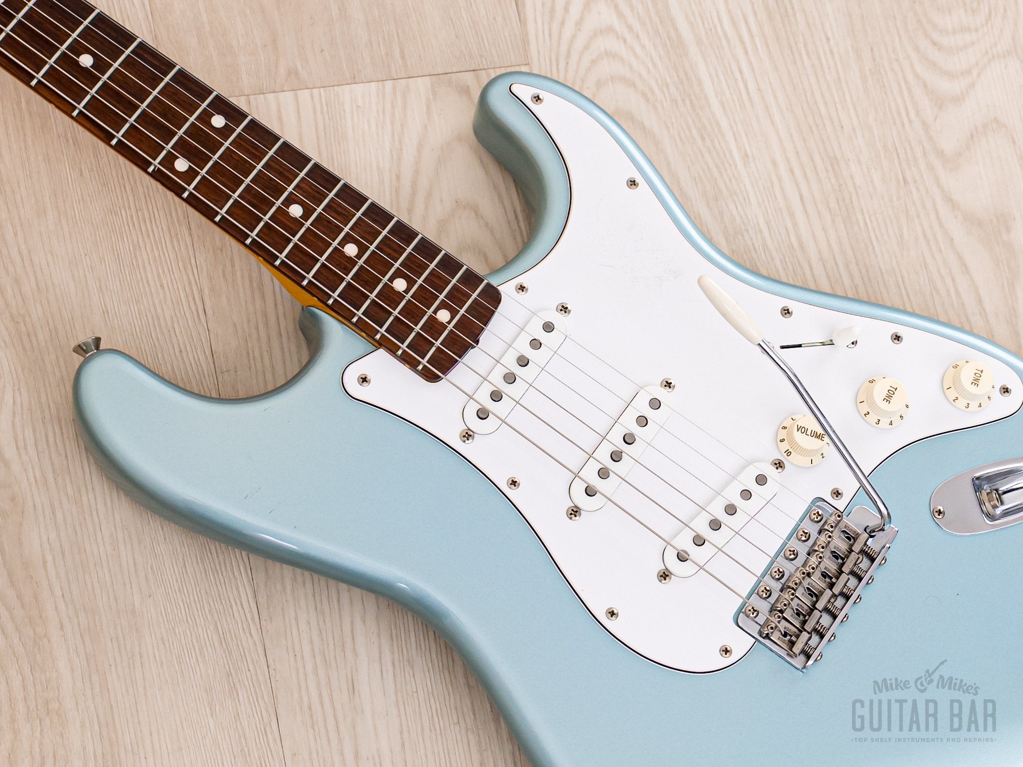 2007 Fender Stratocaster '62 Vintage Reissue ST62-US Ice Blue Metallic