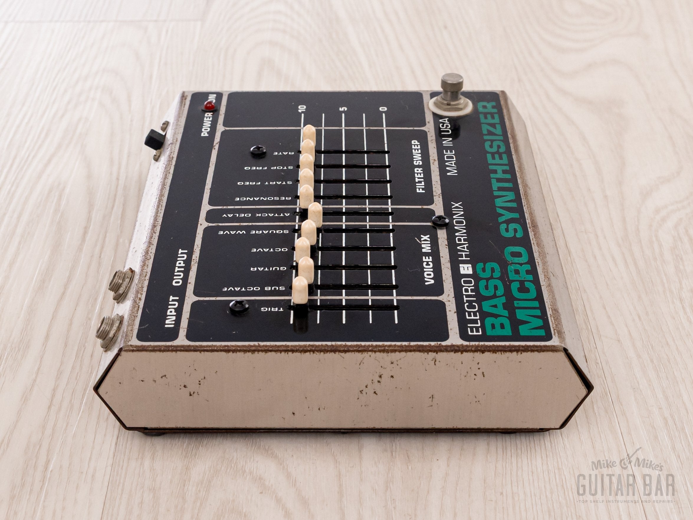 2000 Electro Harmonix Bass Micro Synthesizer Effects Pedal w/ Crate, Adapter & Paperwork