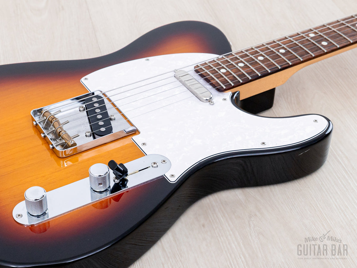 Hybrid II Telecaster body, pickups and controls close-up