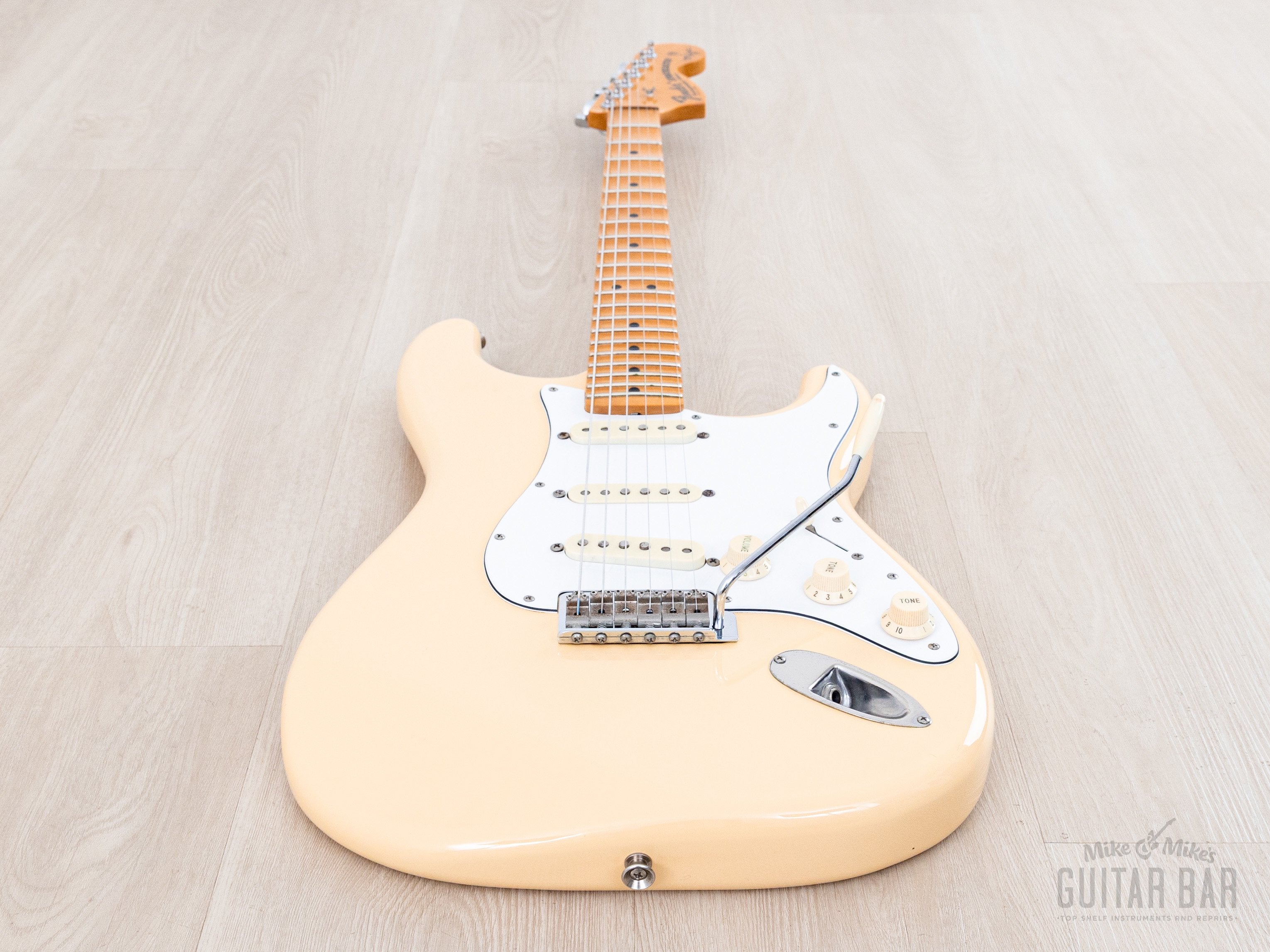 2006 Fender Yngwie Malmsteen Signature Stratocaster ST68-195YM Yellow