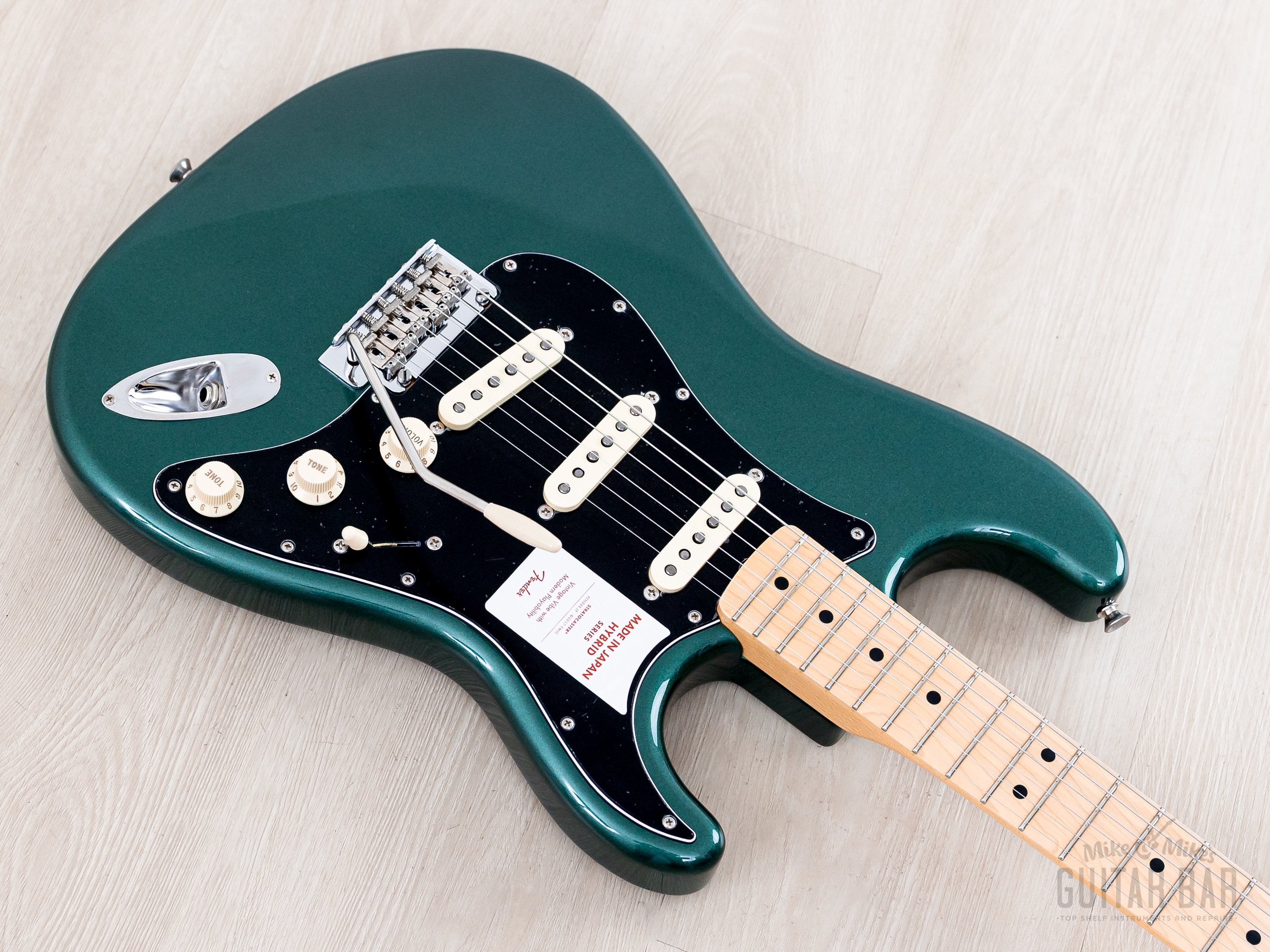 Fender Hybrid 68 ストラト Vintage Noiseless 2019 Fender Hybrid 68 Stratocaster Sherwood Green, Mint w/ Pure Vintag