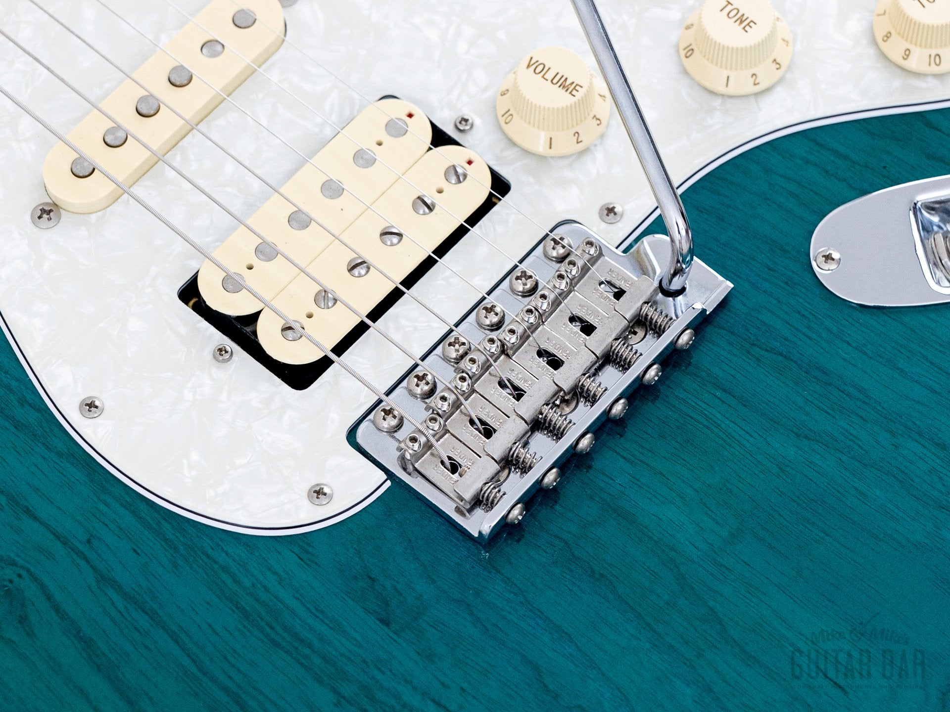 2012 Fender '62 Stratocaster ST62/ASH/MH Transparent Blue + Headstock