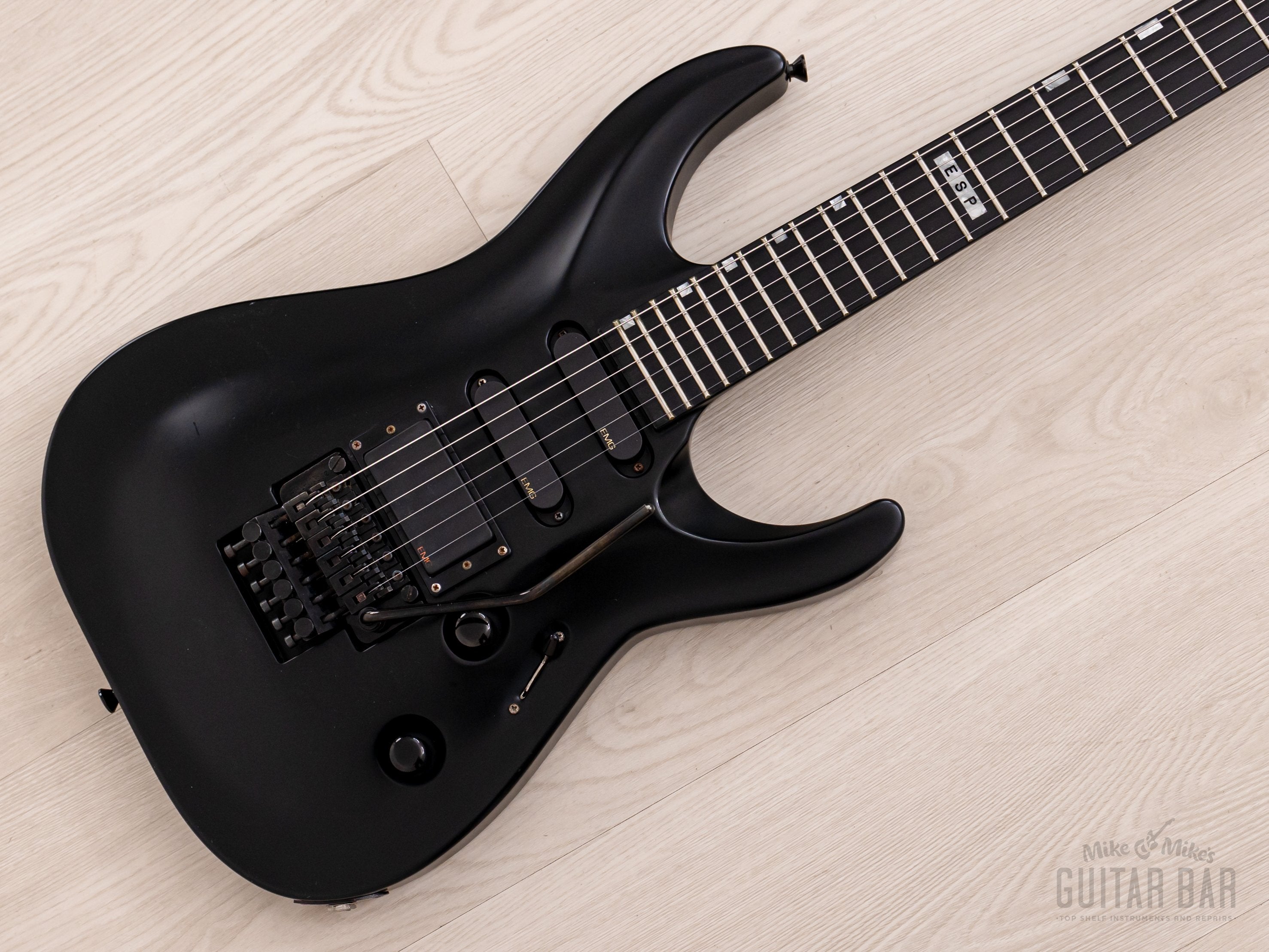 ESP horizonカスタム 1995 ESP Custom Shop Horizon-Custom SSH Superstrat Black Satin w/ Floy