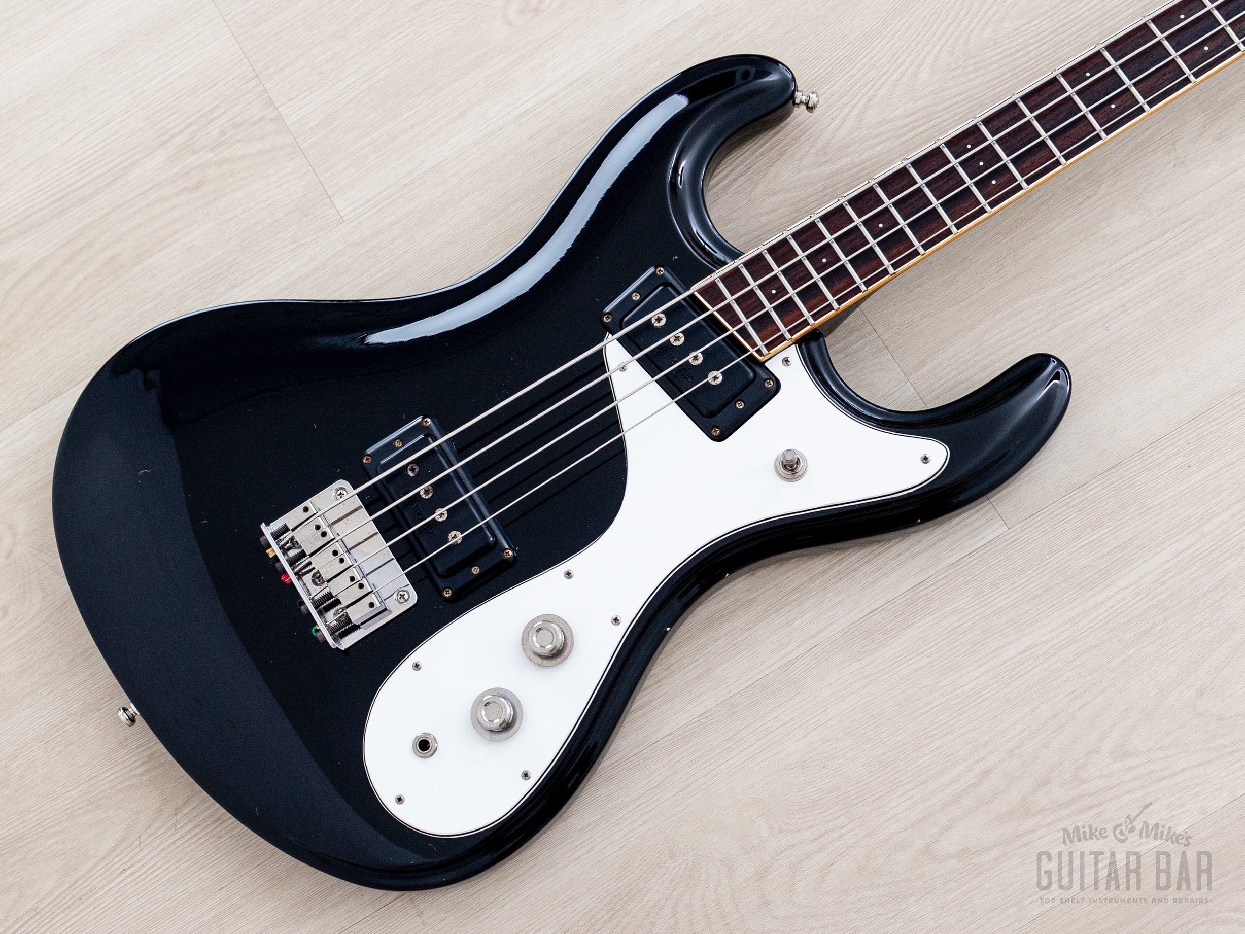 1990 Mosrite Ventures Model Bass Standard Series VMB-900 Black w/ Case