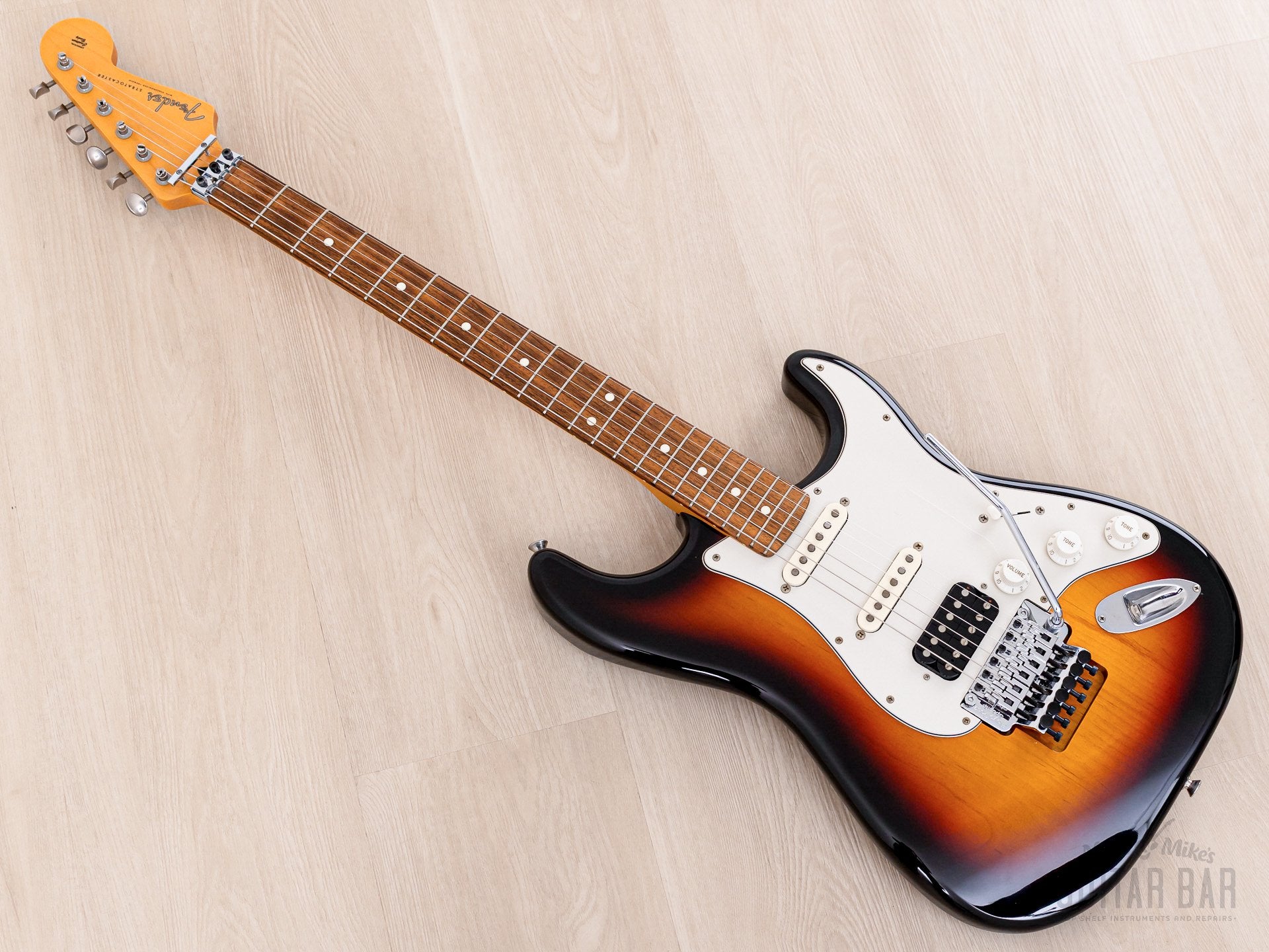 Fender Stratocaster サンバースト 2021 Fender Made in Japan Limited Stratocaster with Floyd Rose Sunburs