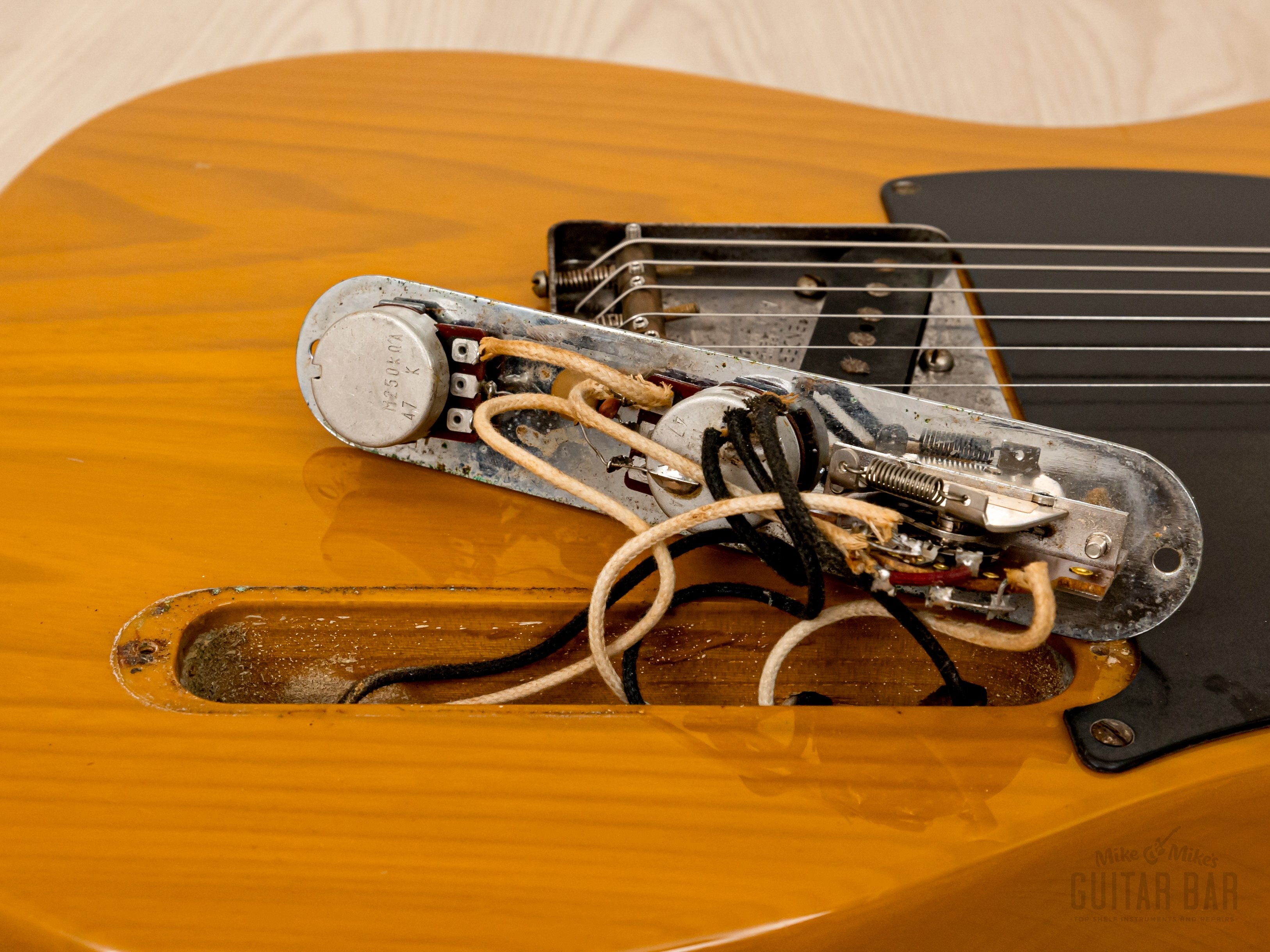 1985 Fender Telecaster '52 Vintage Reissue TL52-95 Lacquer Finish w/ American Vintage Pickups, Japan MIJ Fujigen