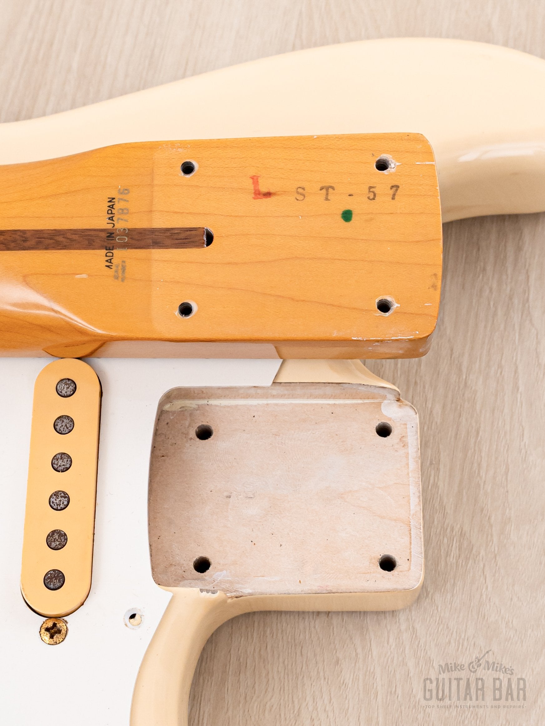 1990 Fender Stratocaster '57 Vintage Reissue ST57-65G Mary Kaye-Style w/ Gold Hardware, Japan MIJ Fujigen