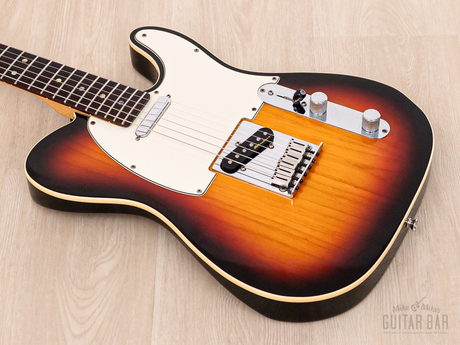2000 Fender American Deluxe Telecaster Sunburst w/ Noiseless Pickups, Near-Mint w/ Case, Tags