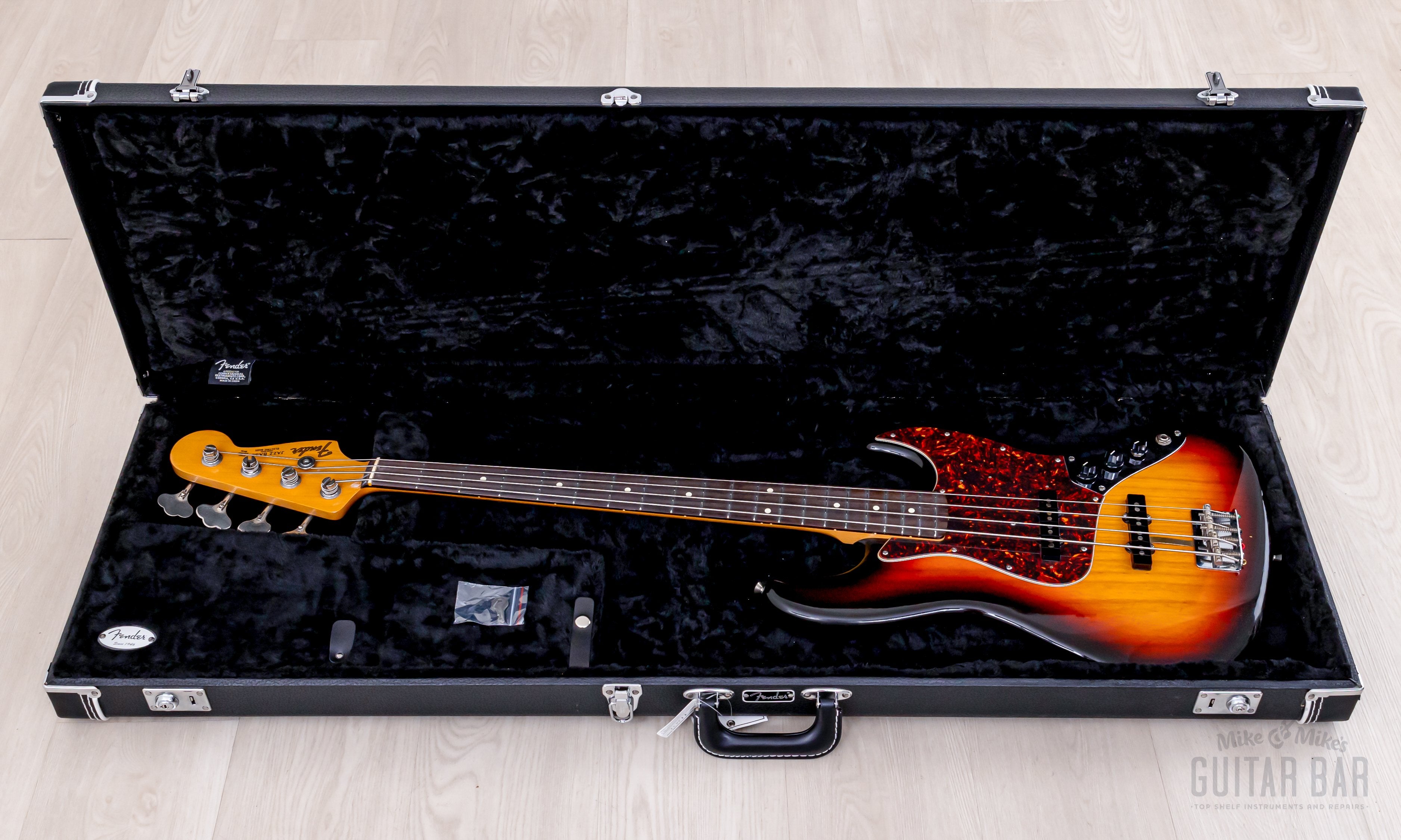 1991 Fender Extrad Custom Edition '62 Jazz Bass JB62-128, Nitro Lacque