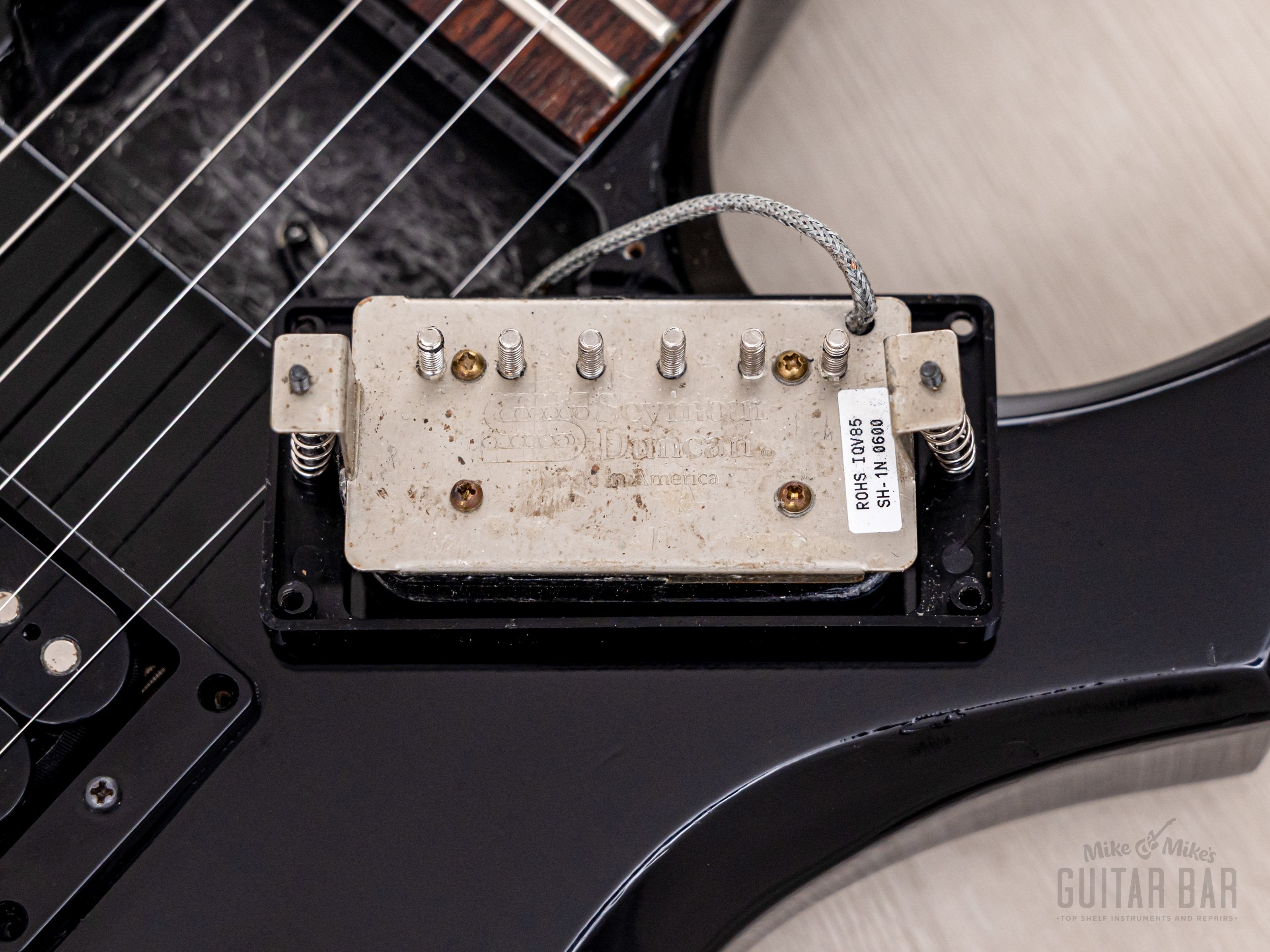2008 BC Rich Japan Monster Series Warlock JM140 Set Neck Black w/ Seymour Duncan, Floyd Rose