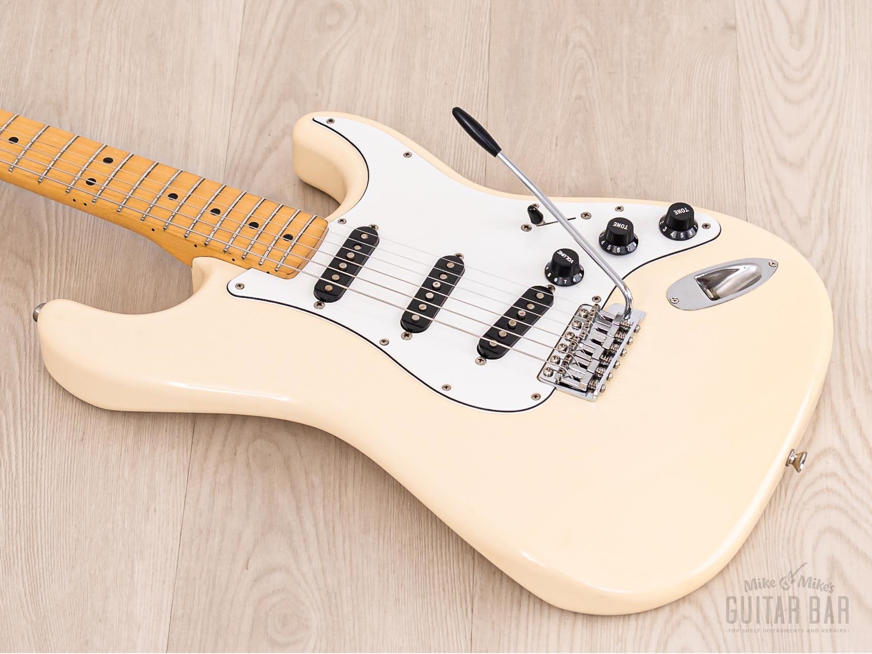 2002 Fender '72 Stratocaster ST72-58US Olympic White w/ American Vintage 57/62 Pickups, Japan CIJ