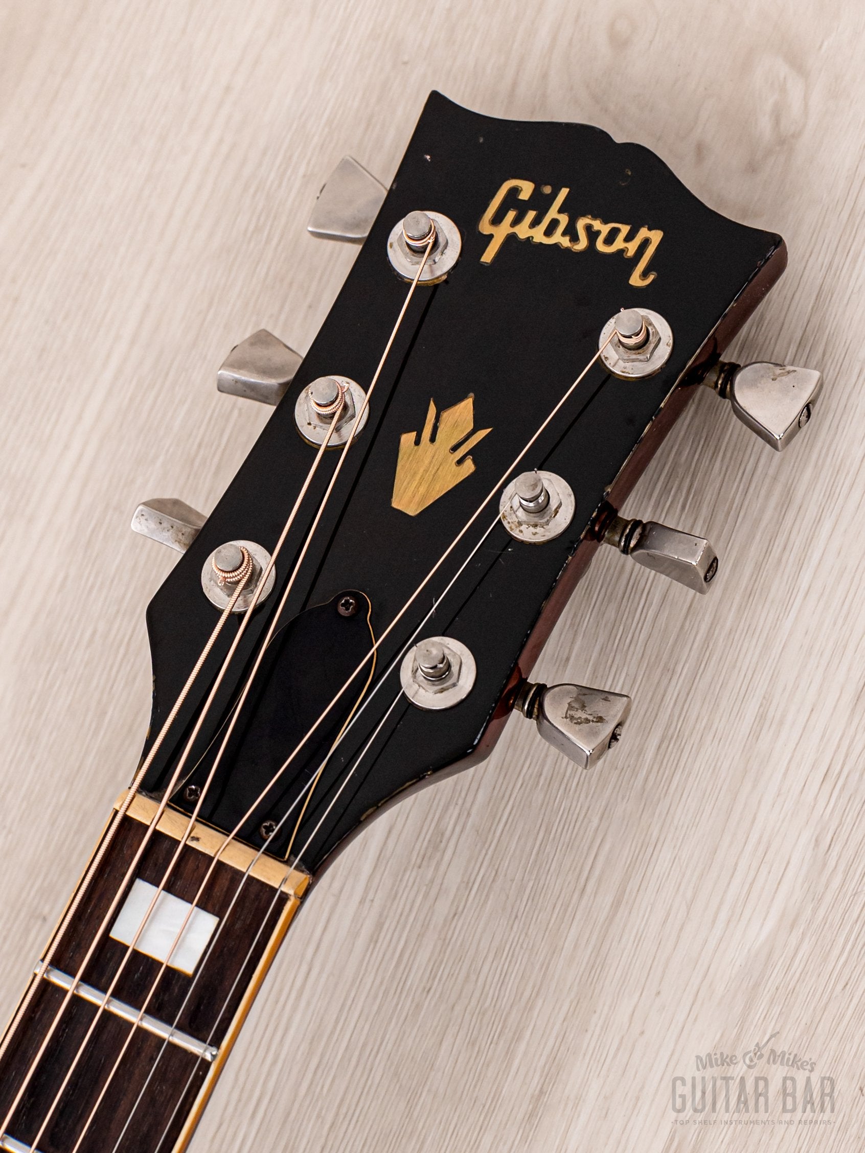 1976 Gibson Hummingbird Custom Vintage Dreadnought Acoustic Guitar Sunburst w/ Case