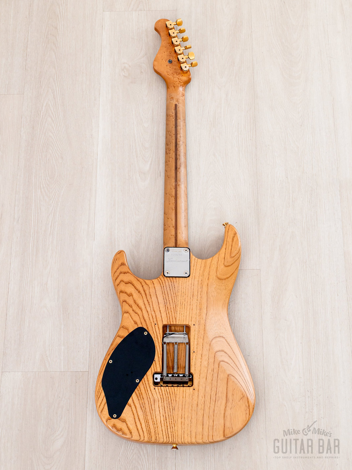 1993 Levinson Blade RH-4 Limited Momose Custom full back