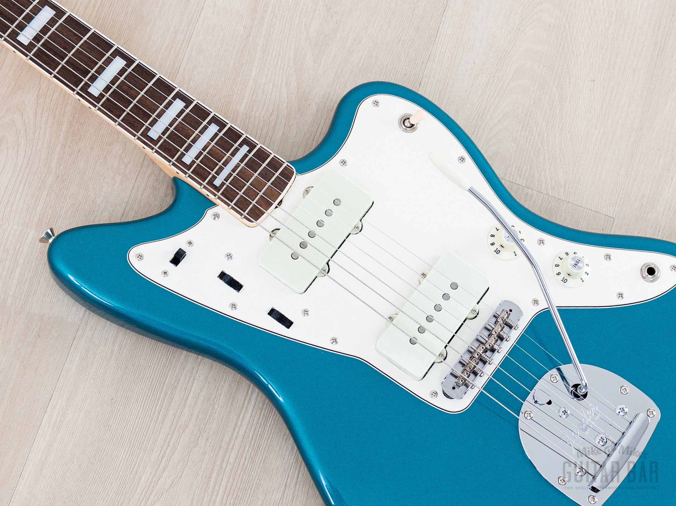 2025 Fender Traditional II Late '60s Jazzmaster Ocean Turquoise + Head