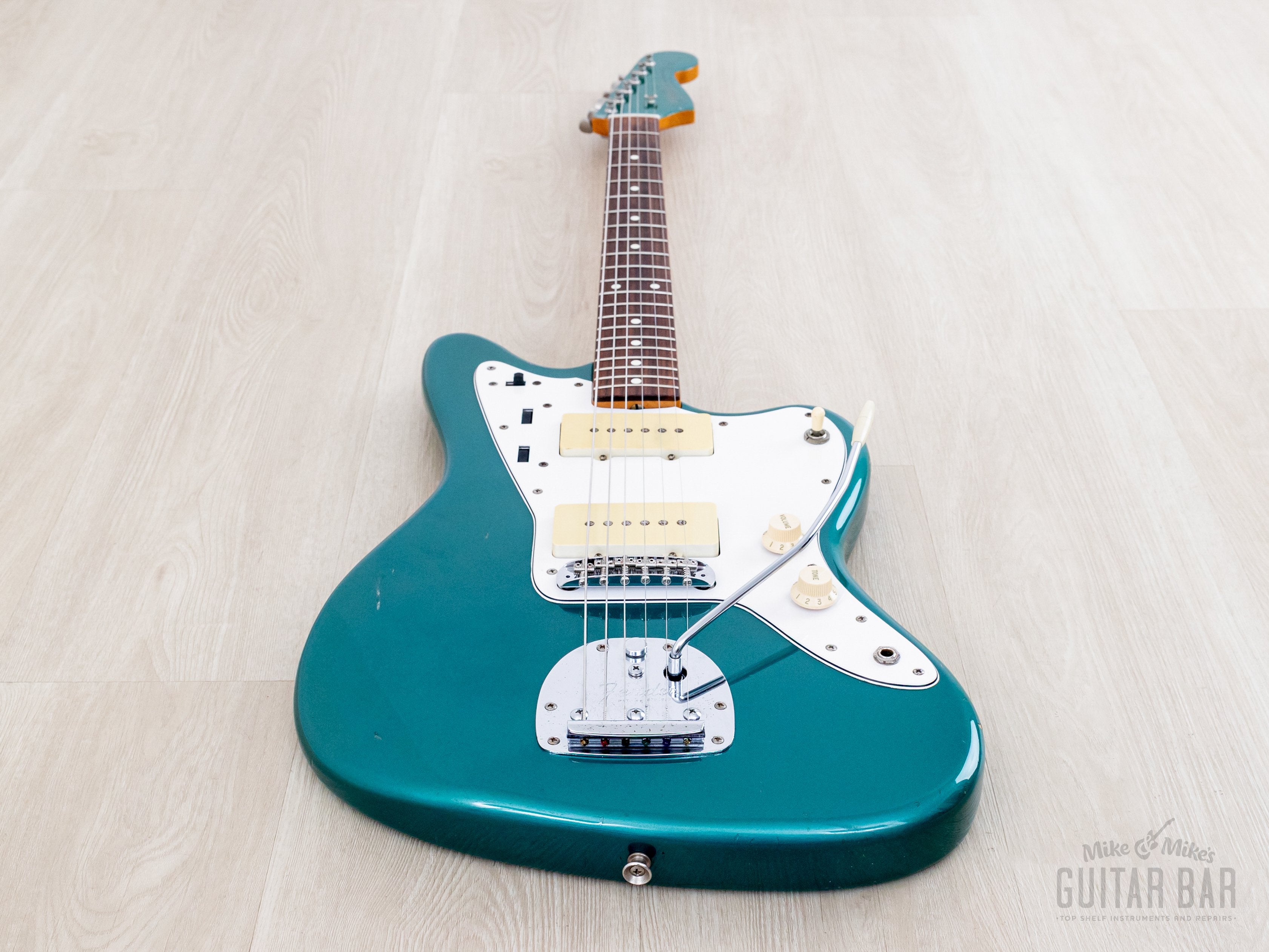 1997 Fender '62 Jazzmaster Offset Electric Guitar JM66-80 MH, Ocean Tu