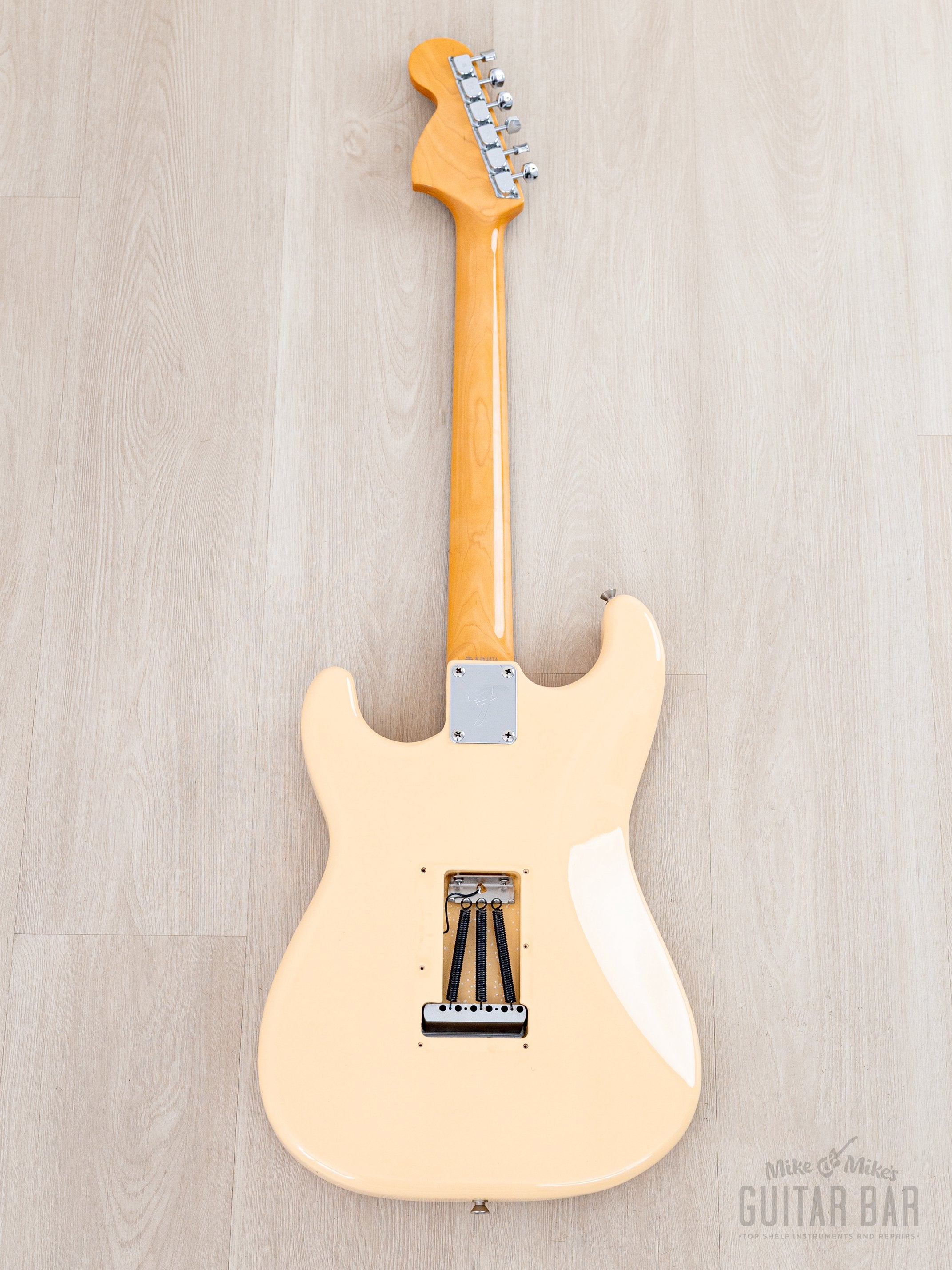 2006 Fender Yngwie Malmsteen Signature Stratocaster ST68-195YM Yellow